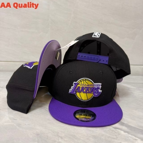 Sombrero de ala plana AA3