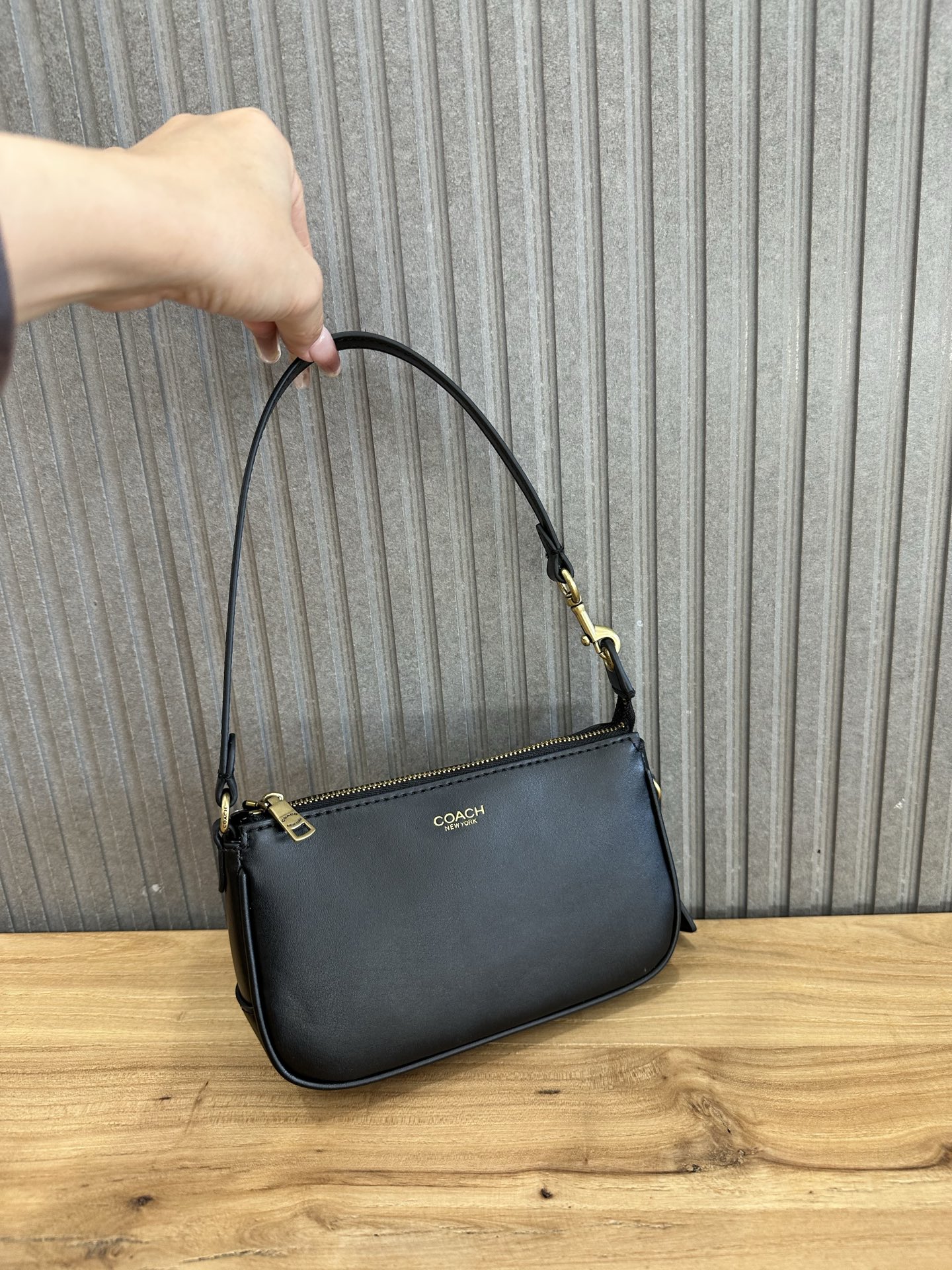 CC-026(17.5*10.5*3.5cm)