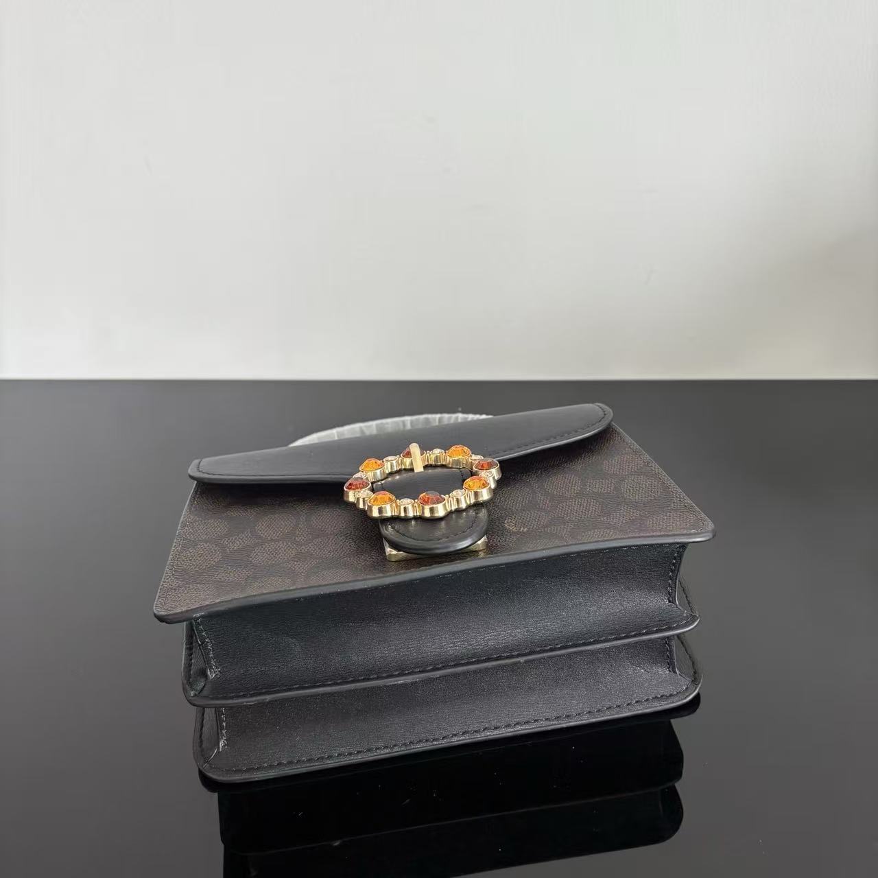 CC-032(19.7*15.2*7.6cm) 6