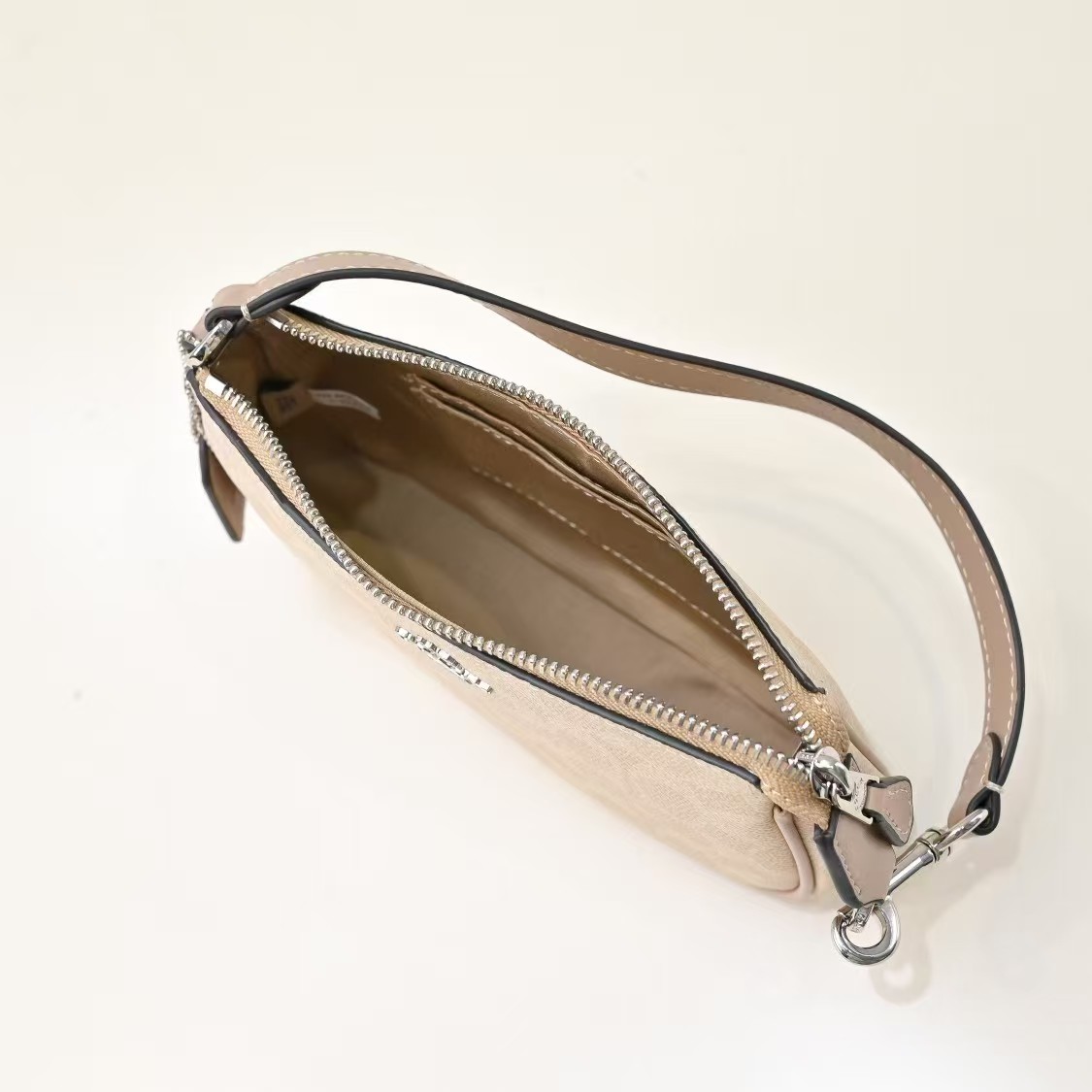CC-050(19*12*5cm) 8