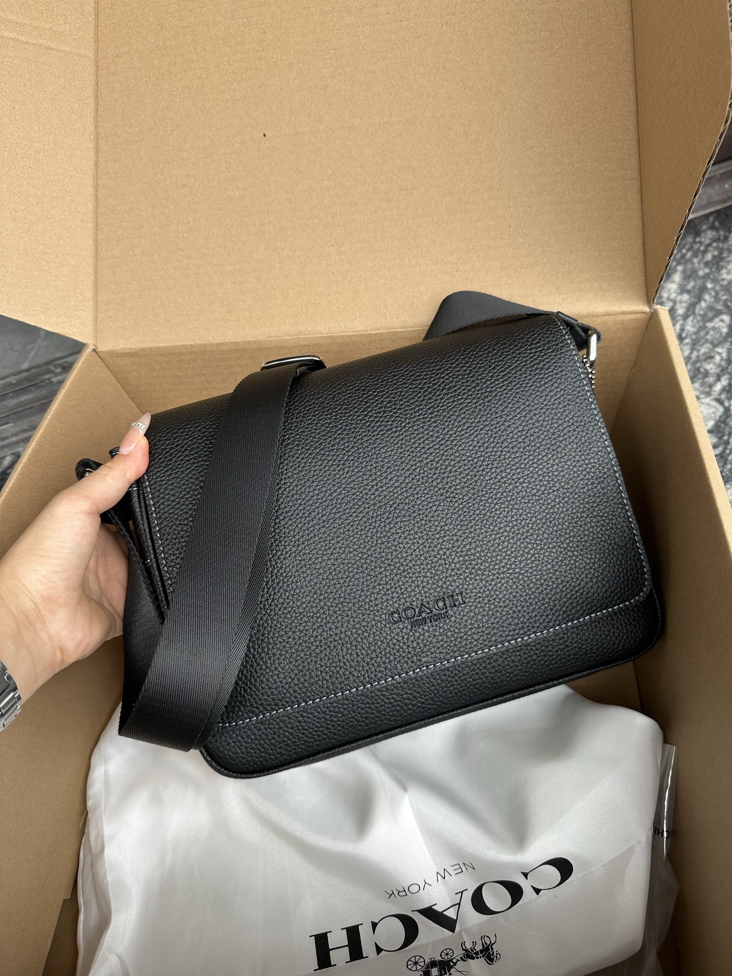 CC-105(26*18*6.5cm) 6