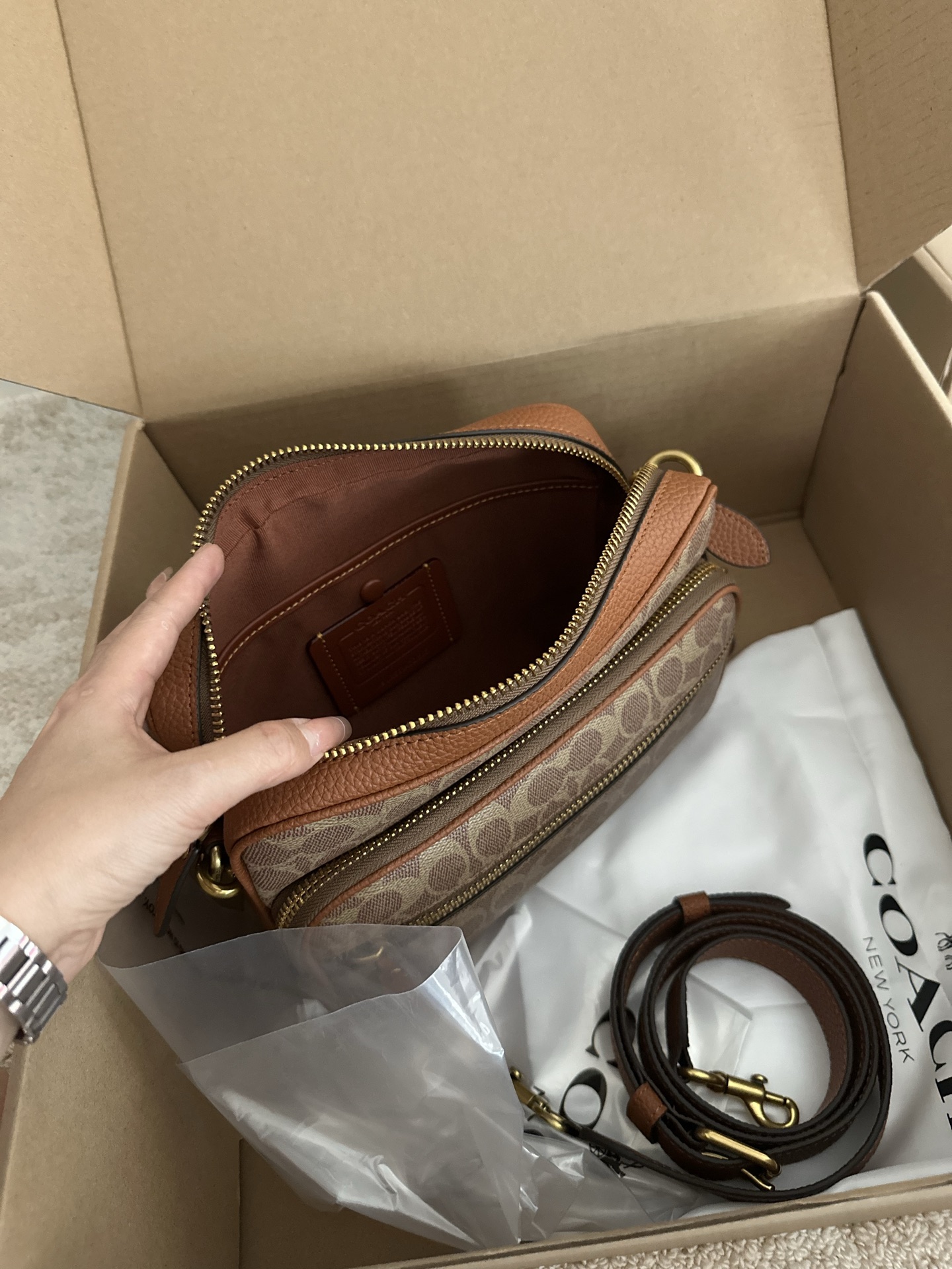 CC-127(24*17.5*7.5cm) 9