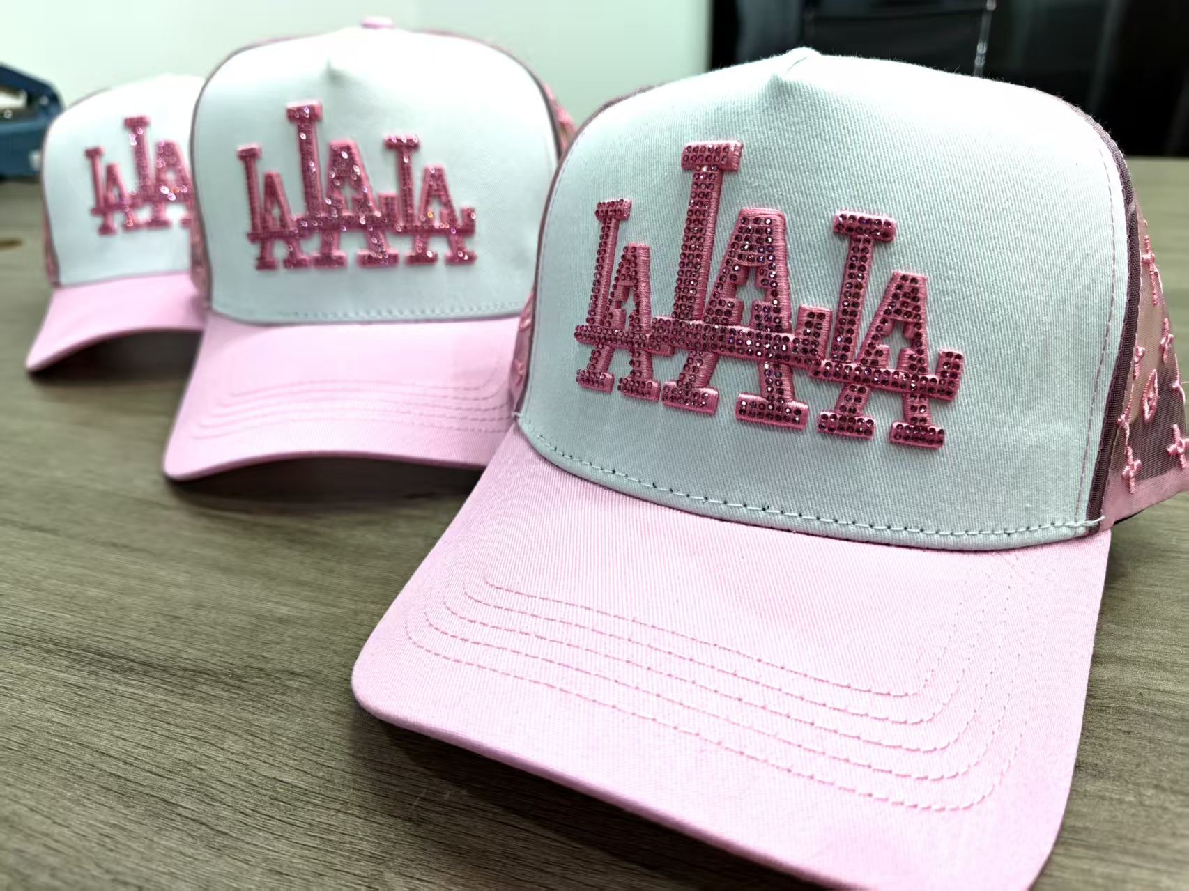 LA-040