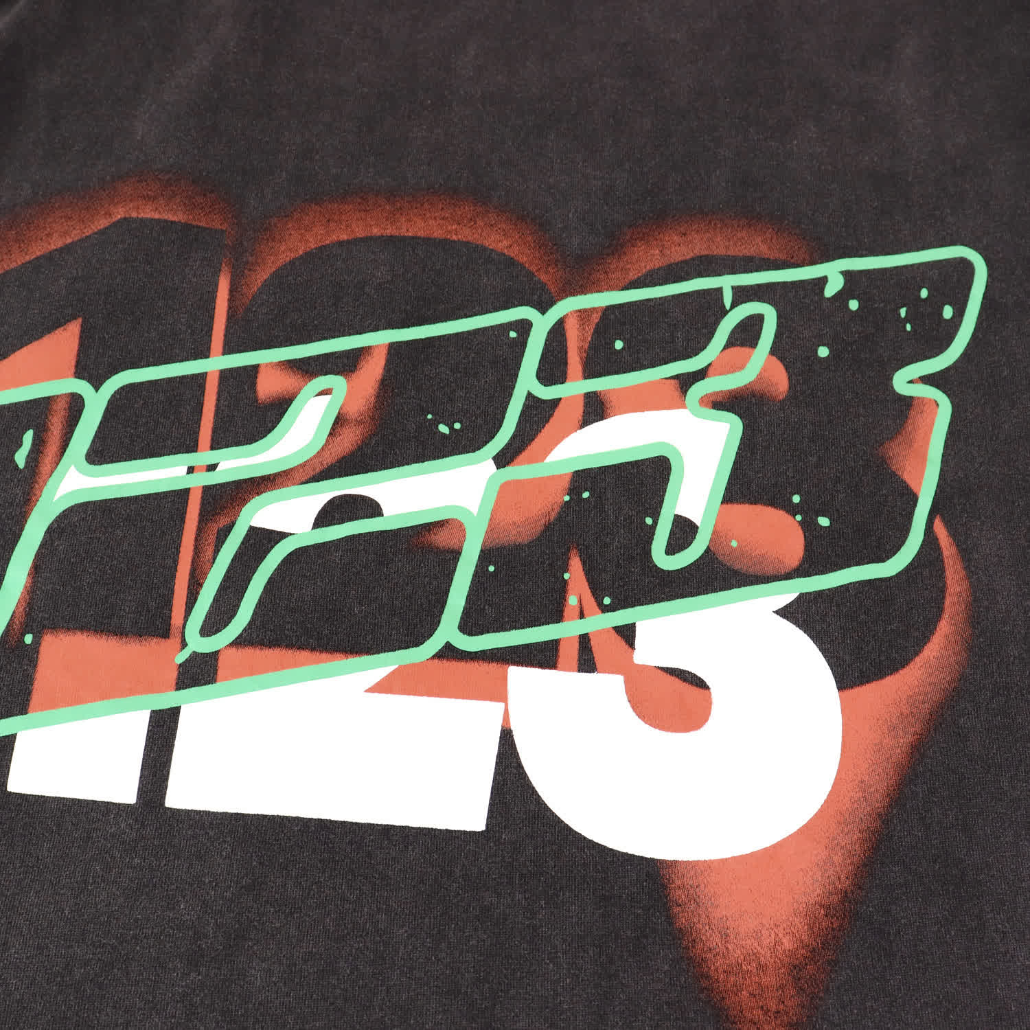 RRR0004 7