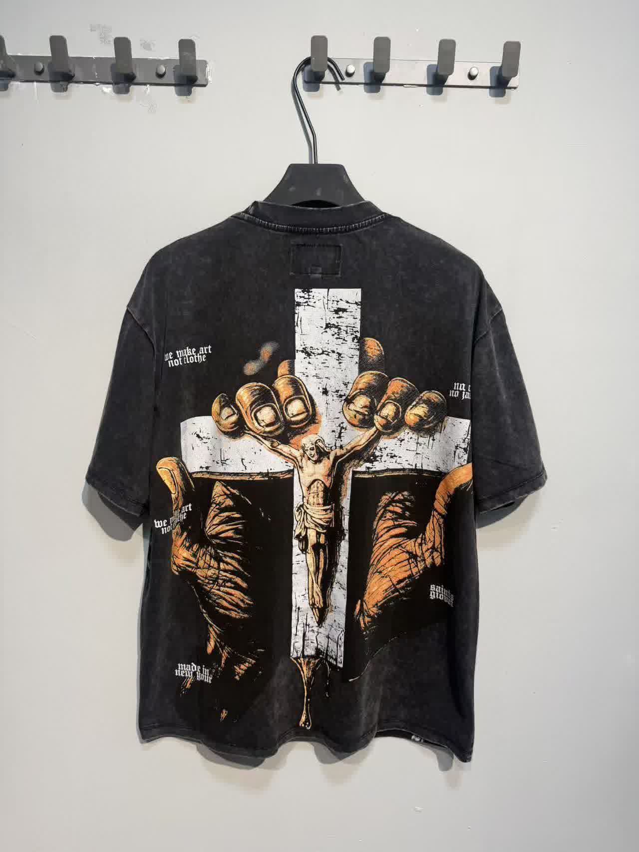 GODS1185