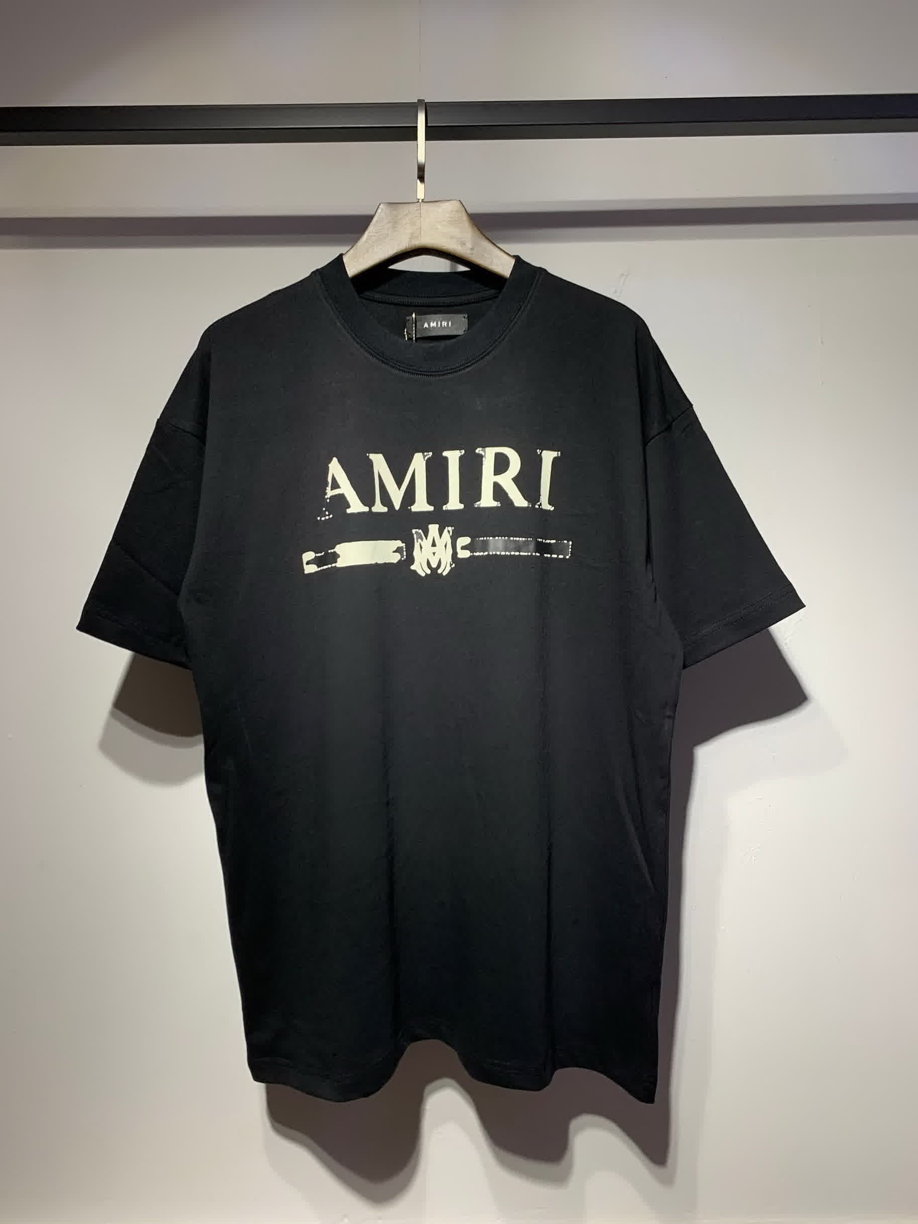 AMIR0002 19