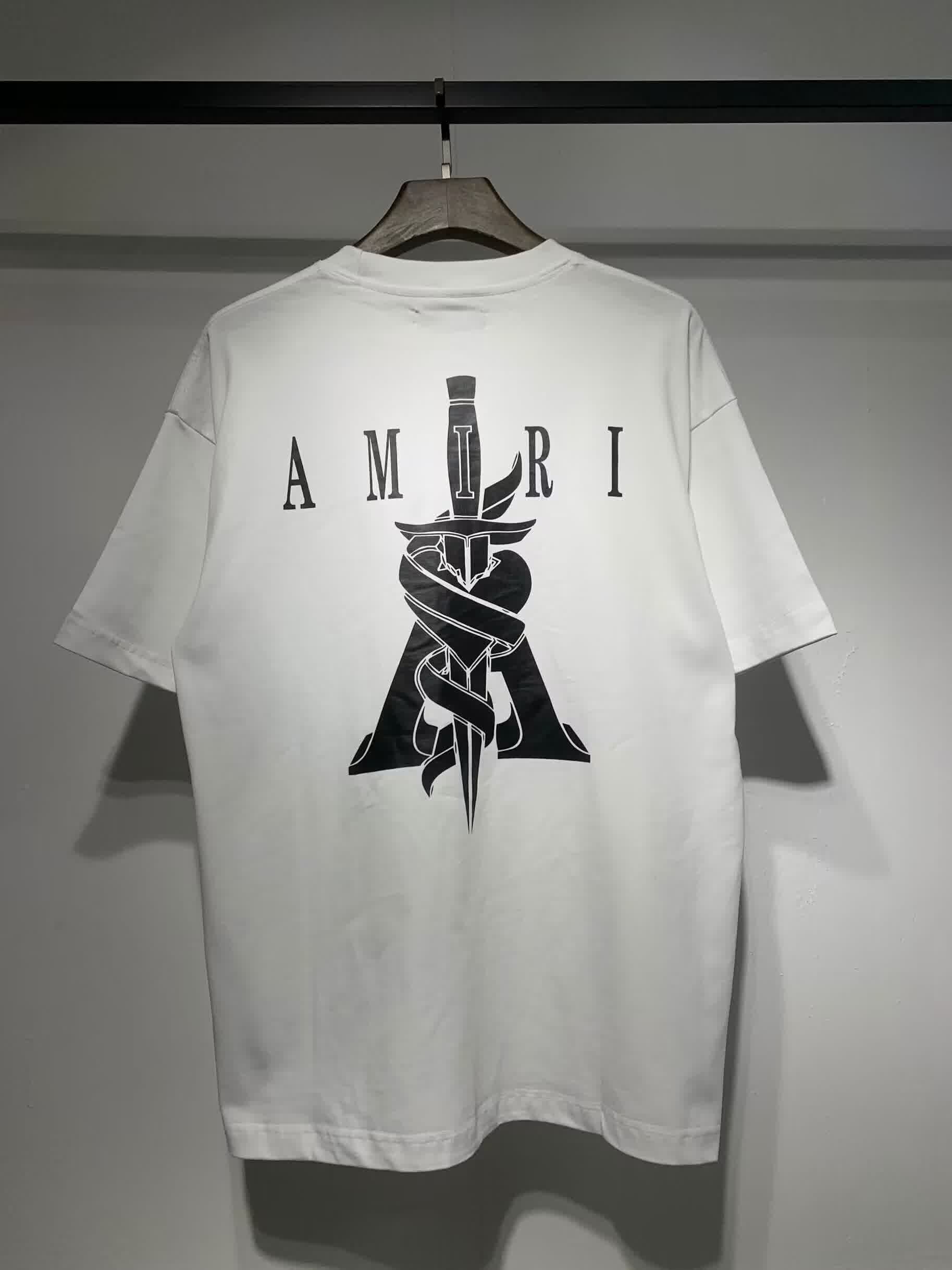 AMIR0004 21