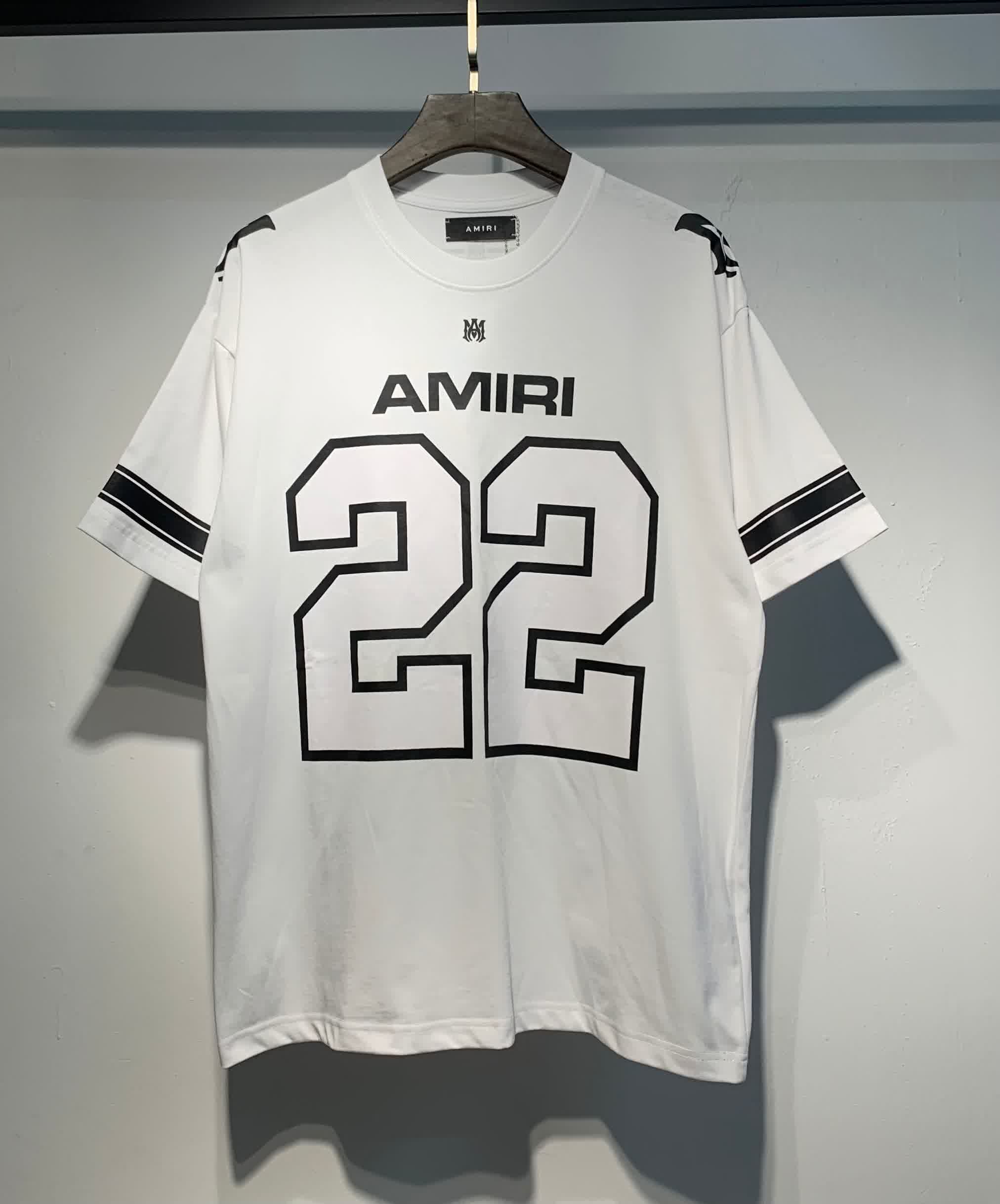 AMIR0058 29