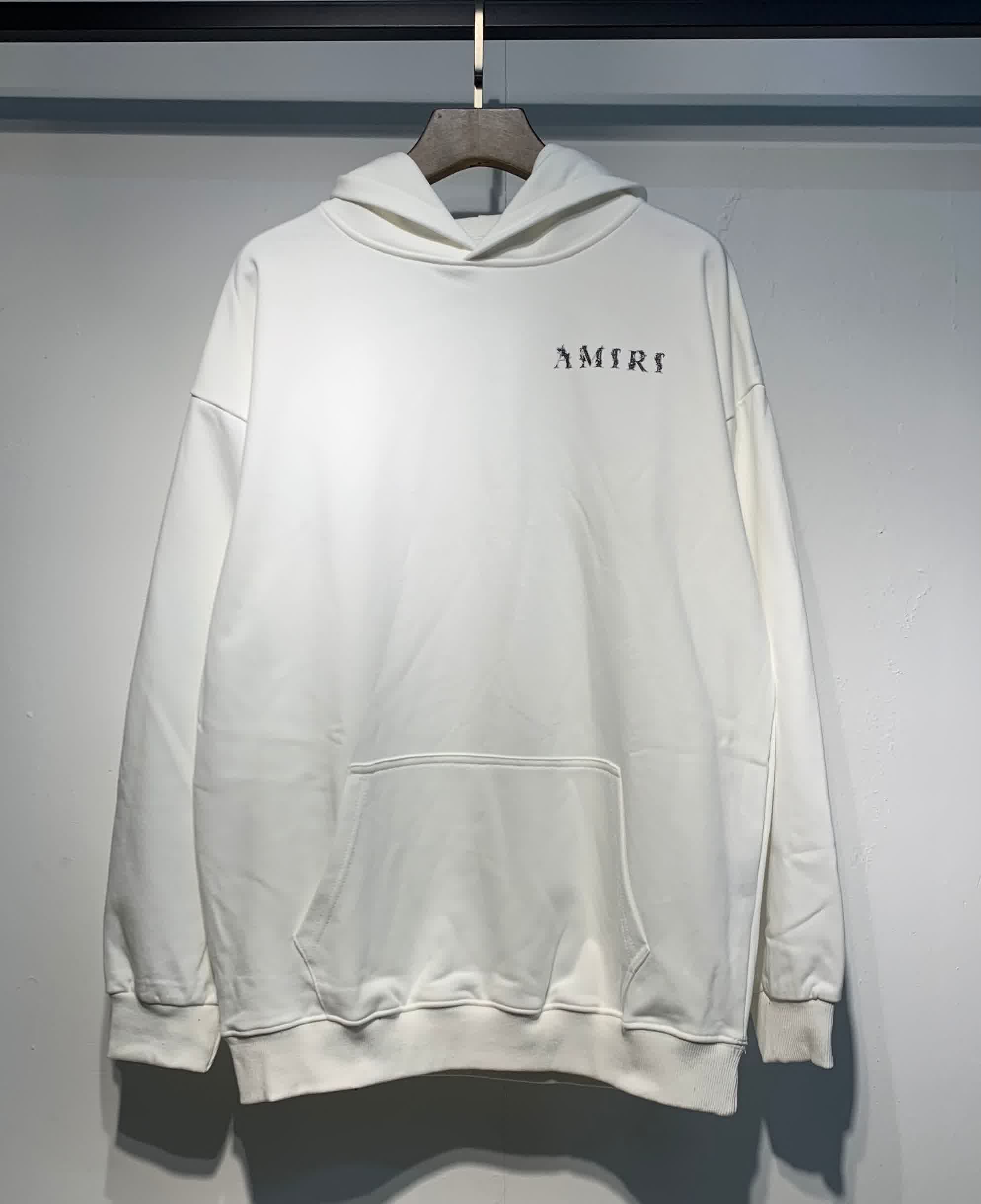 AMIR1016 23