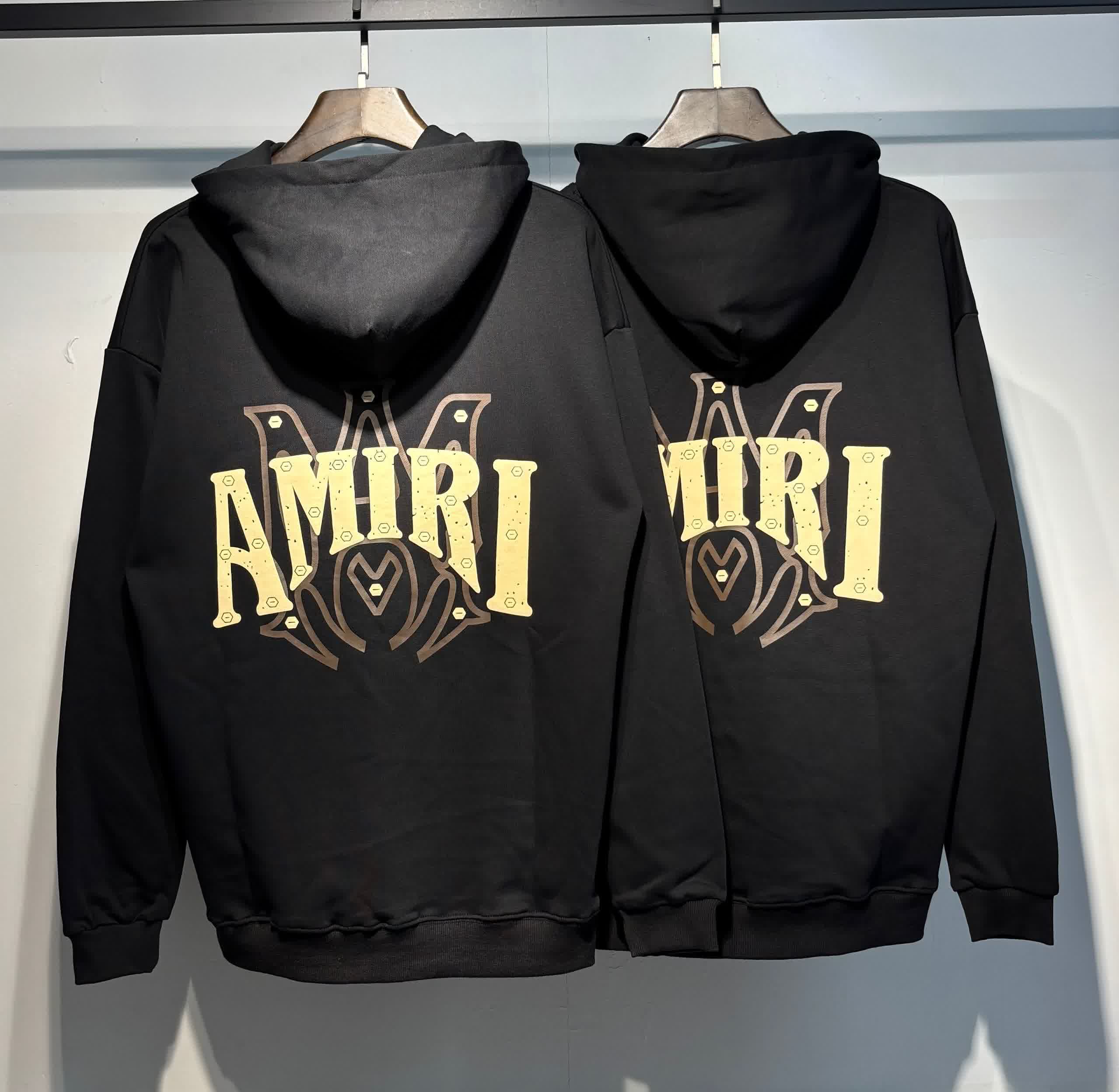 AMIR1029 7