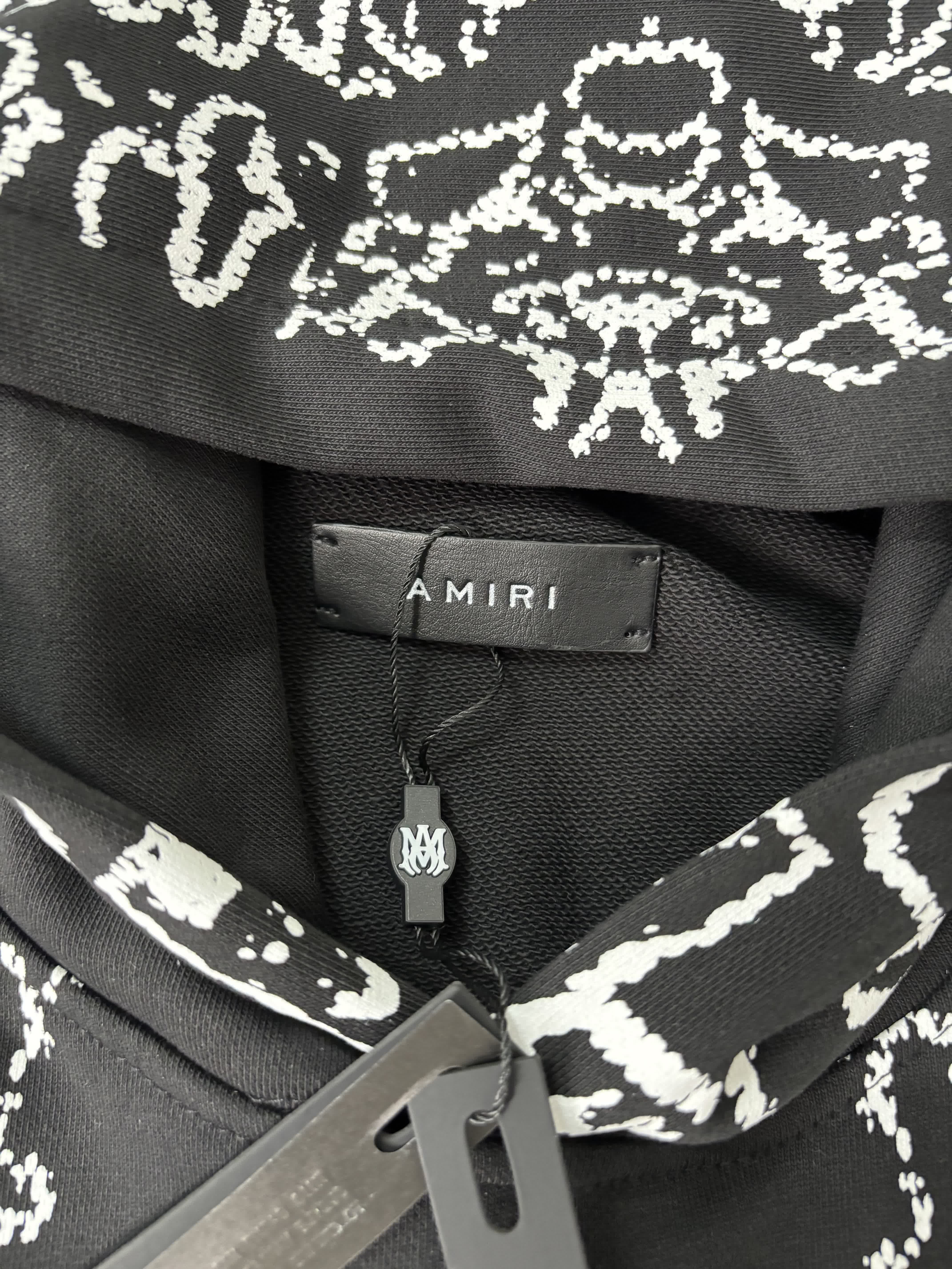 AMIR1032 5