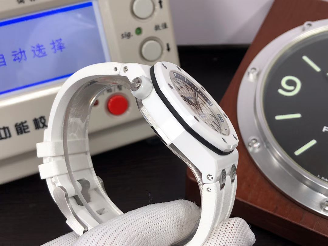 15707CB(42mm) 9