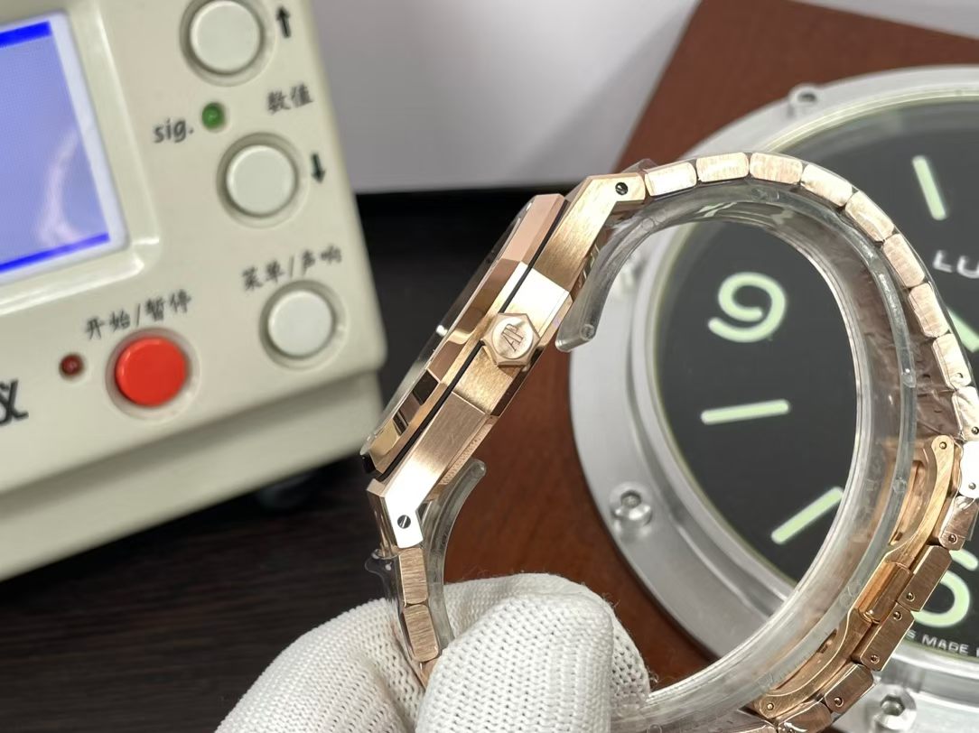 15407OR(41mm) 9