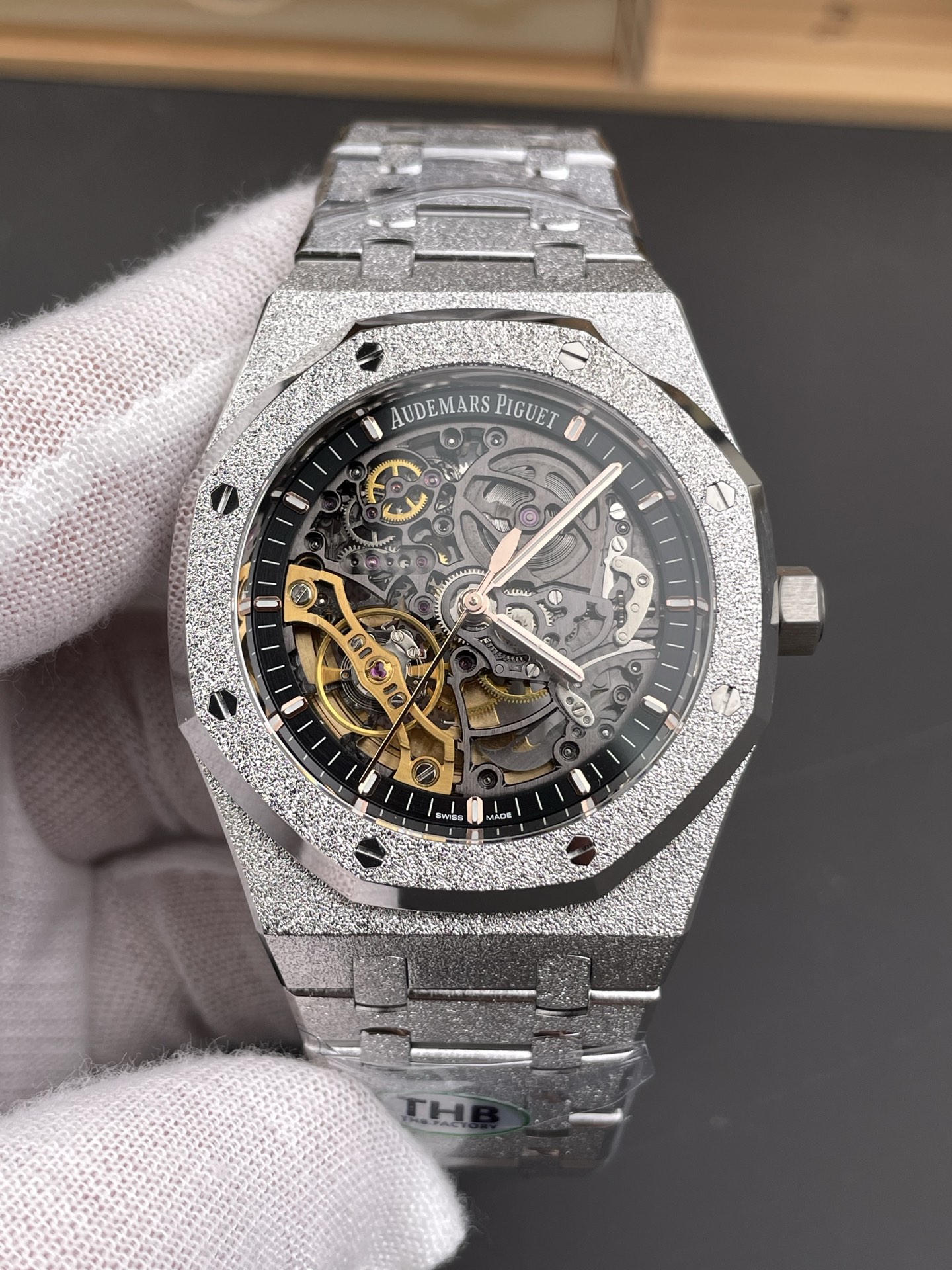 15407 (41mm)