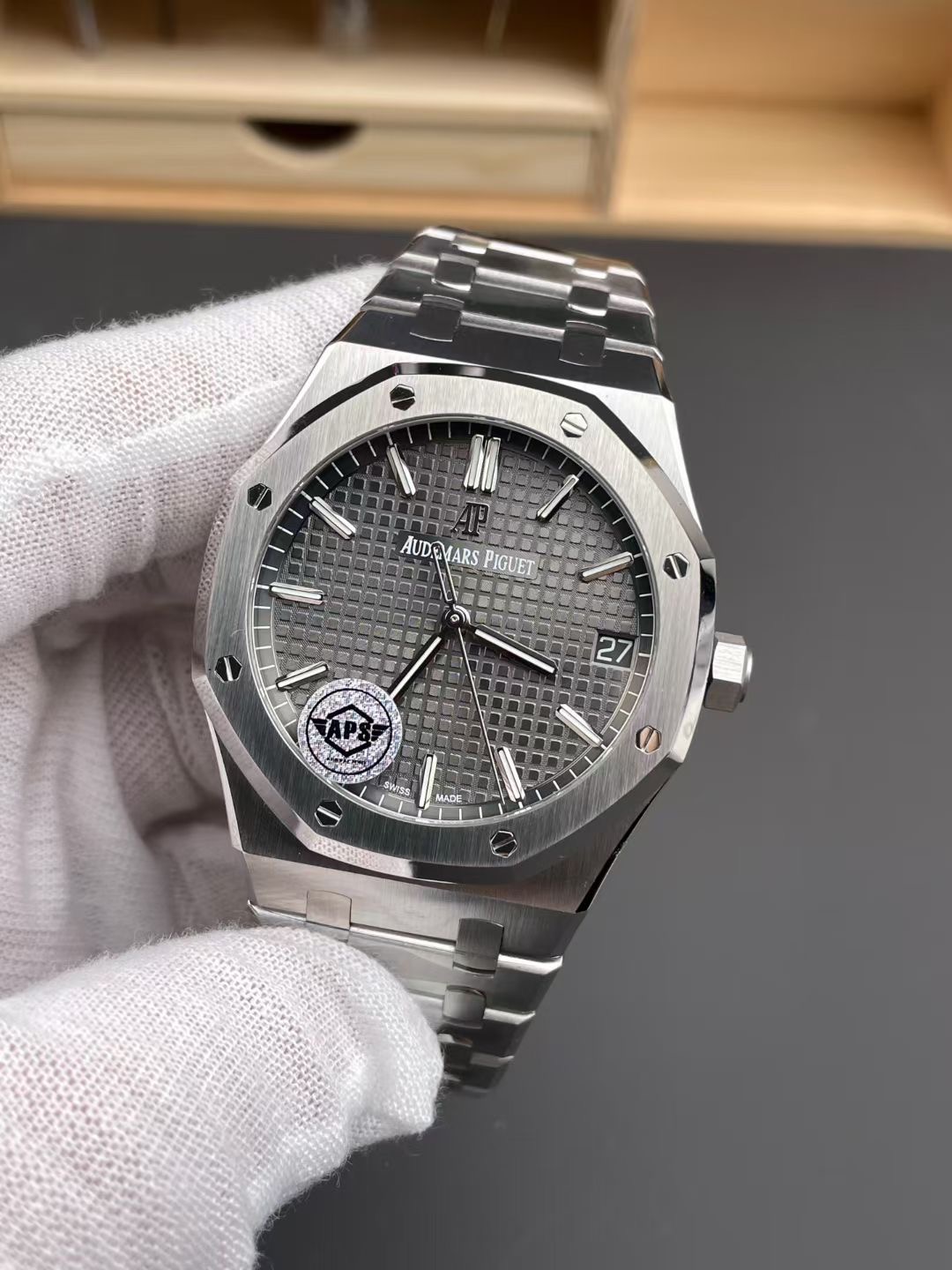 15500 (41mm) 9