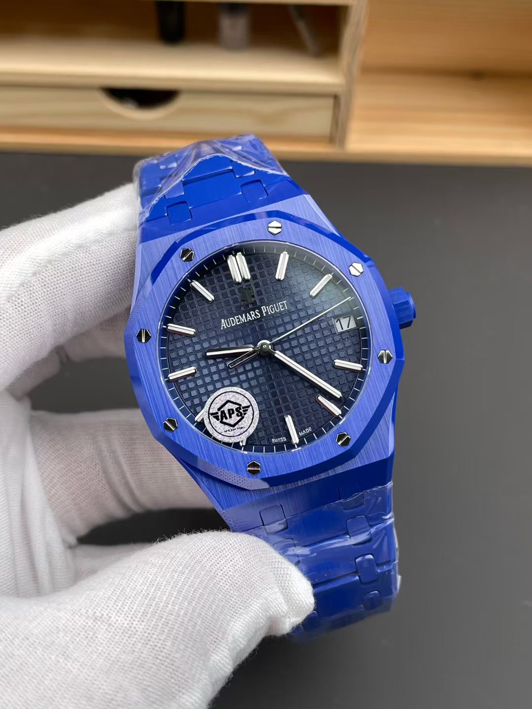 15500 (41mm) 8