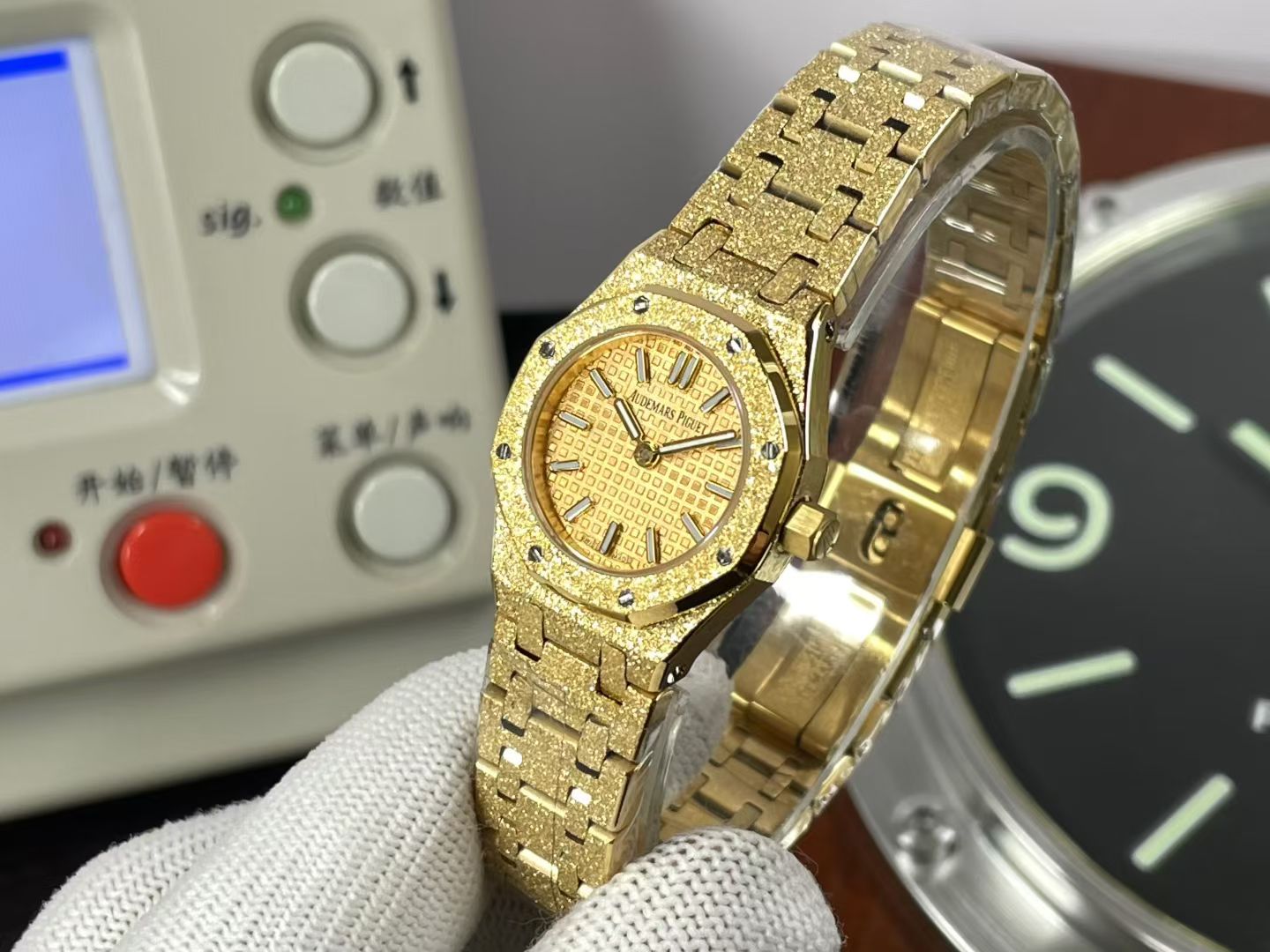 67630BA.GG.1312BA.01(23mm) 7
