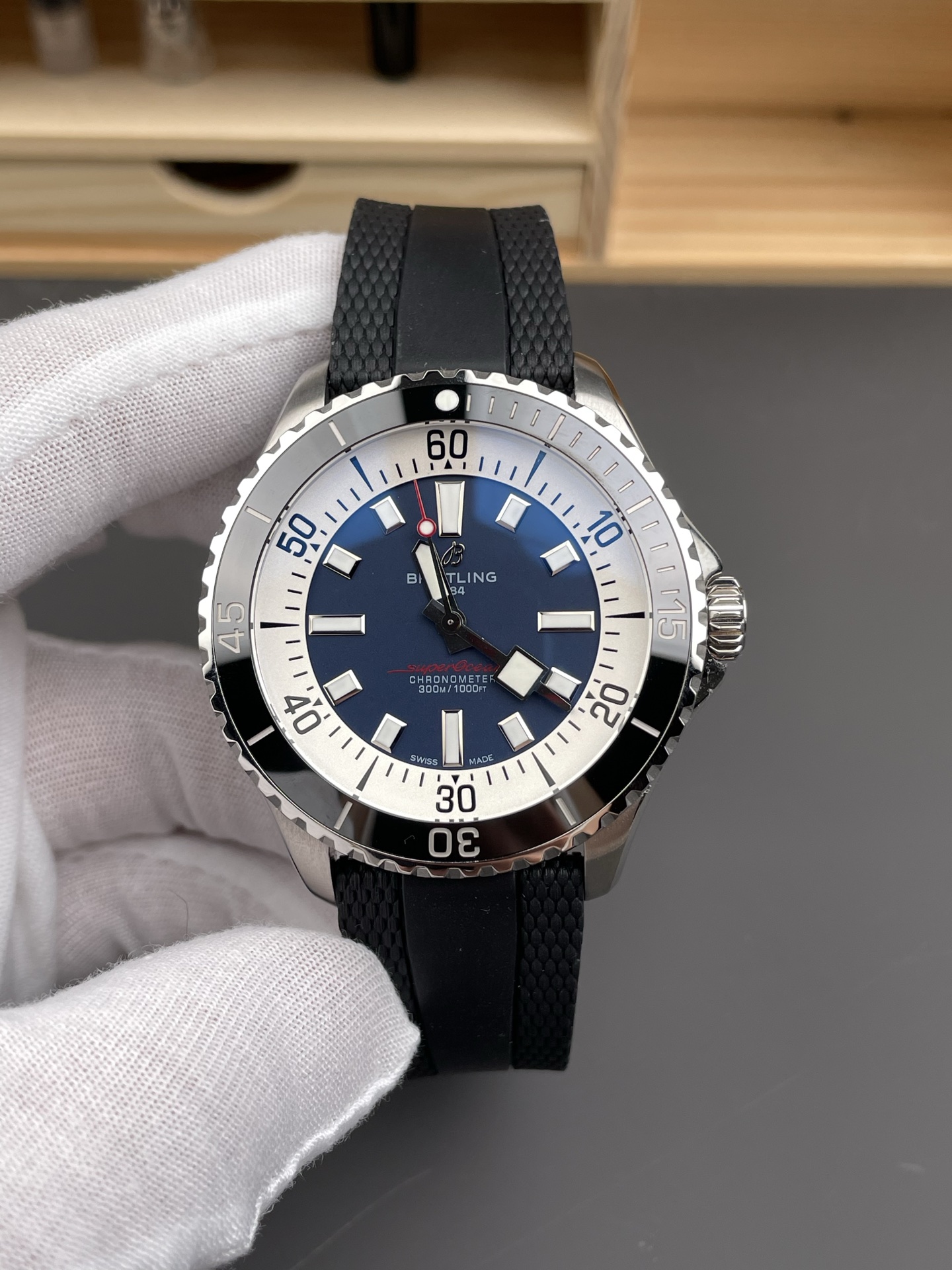(44mm)