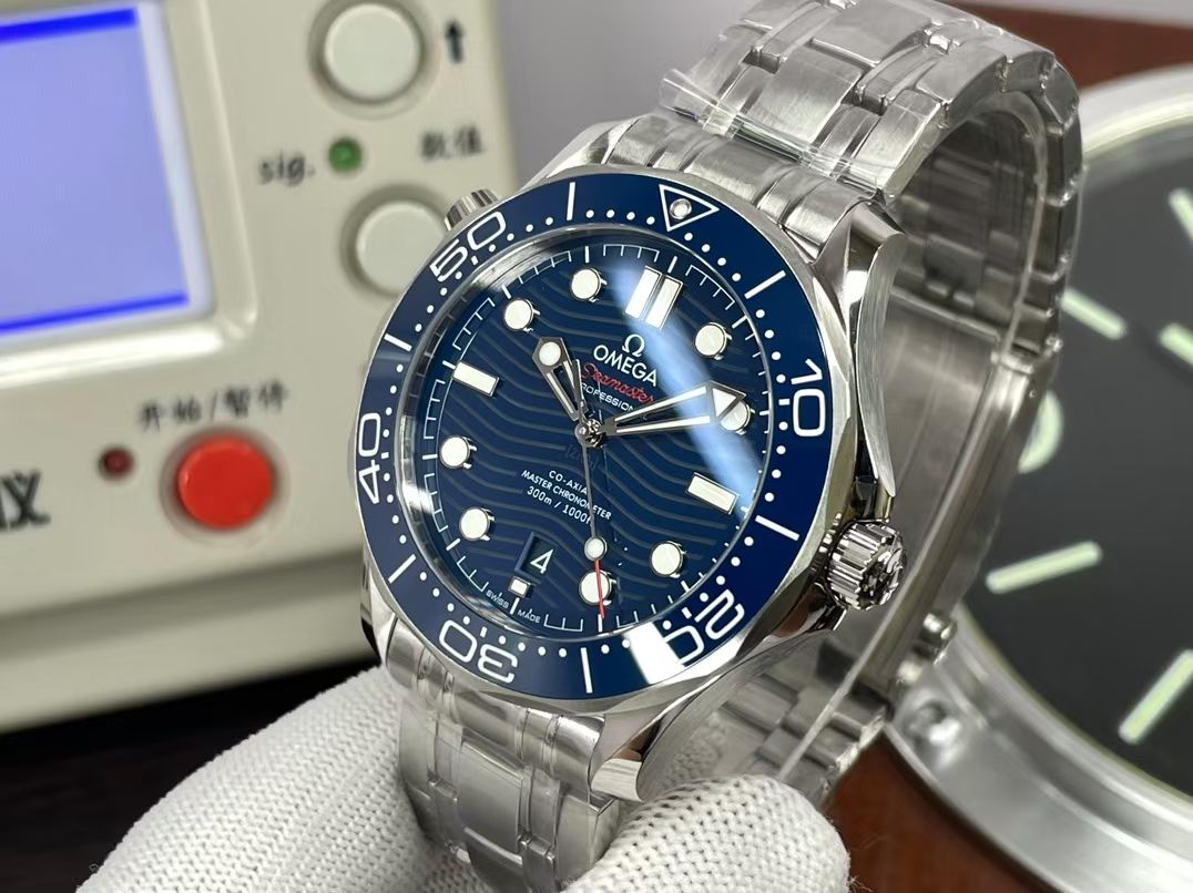 210.30.42.20.03.001(42mm) 5
