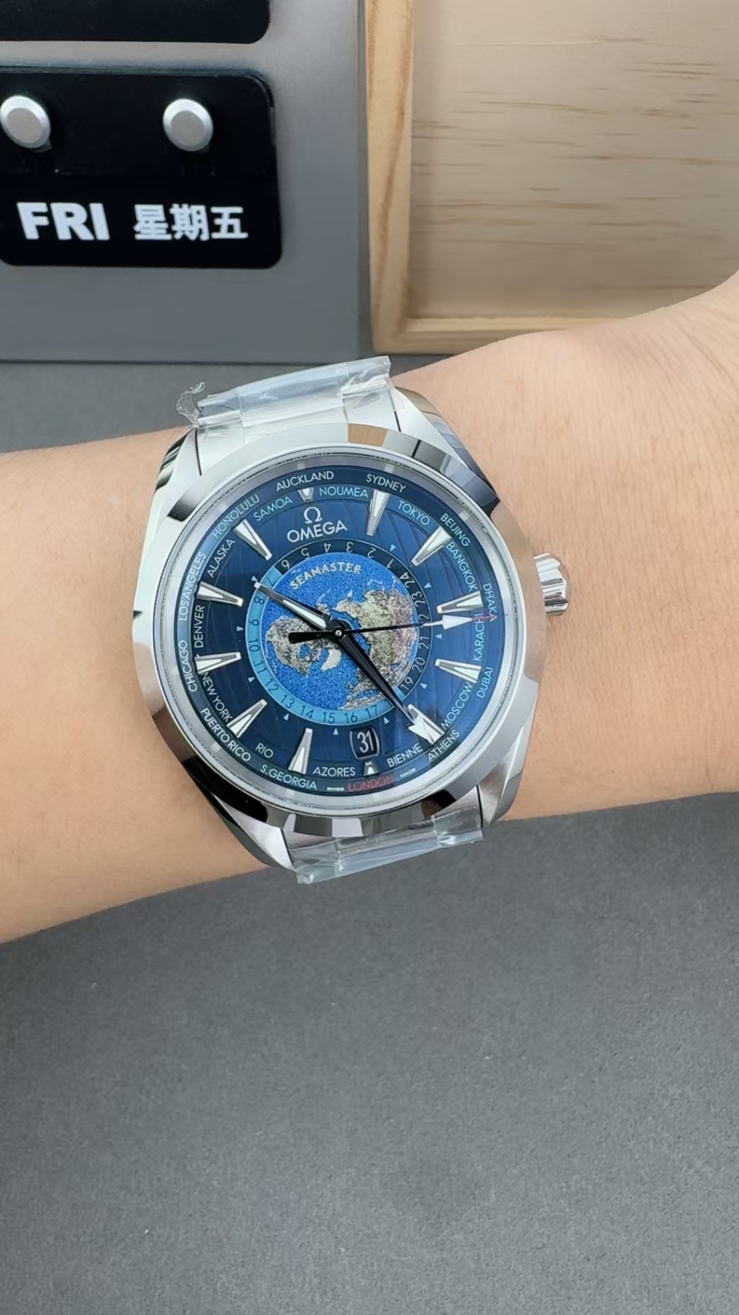 (43mm) 9