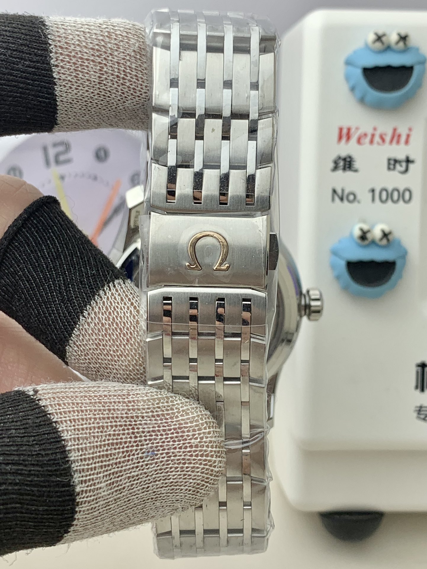 OMEGA 5
