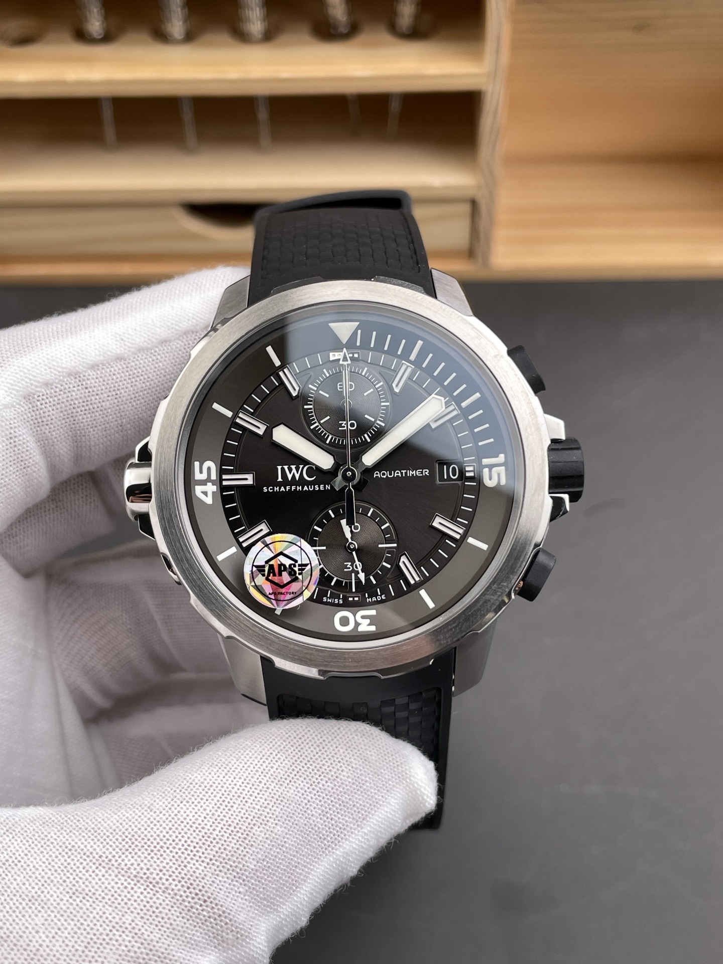 (44mm)