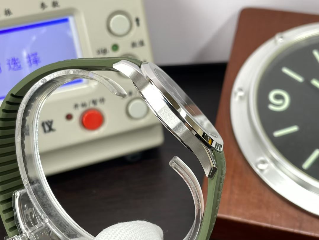 5168G-010(42mm) 6