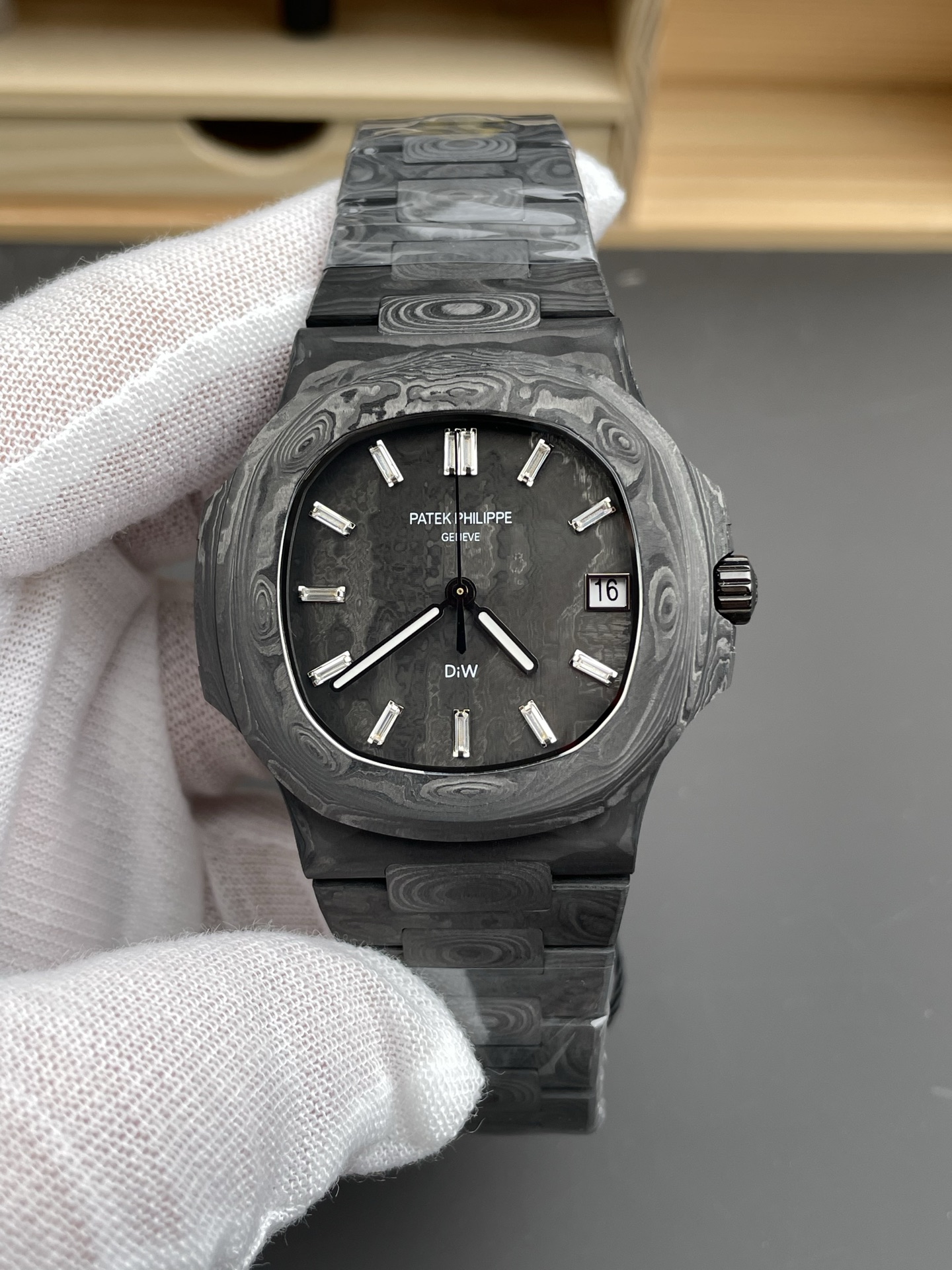 5711 (40mm)
