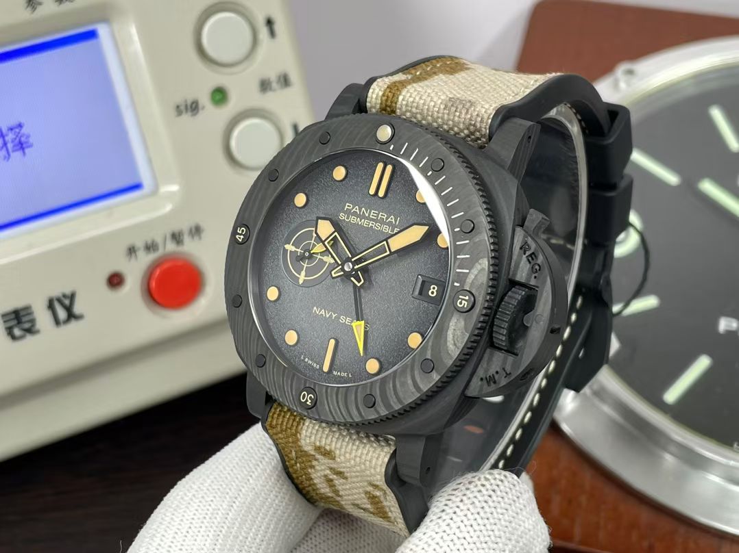 PAM01513(44mm) 5