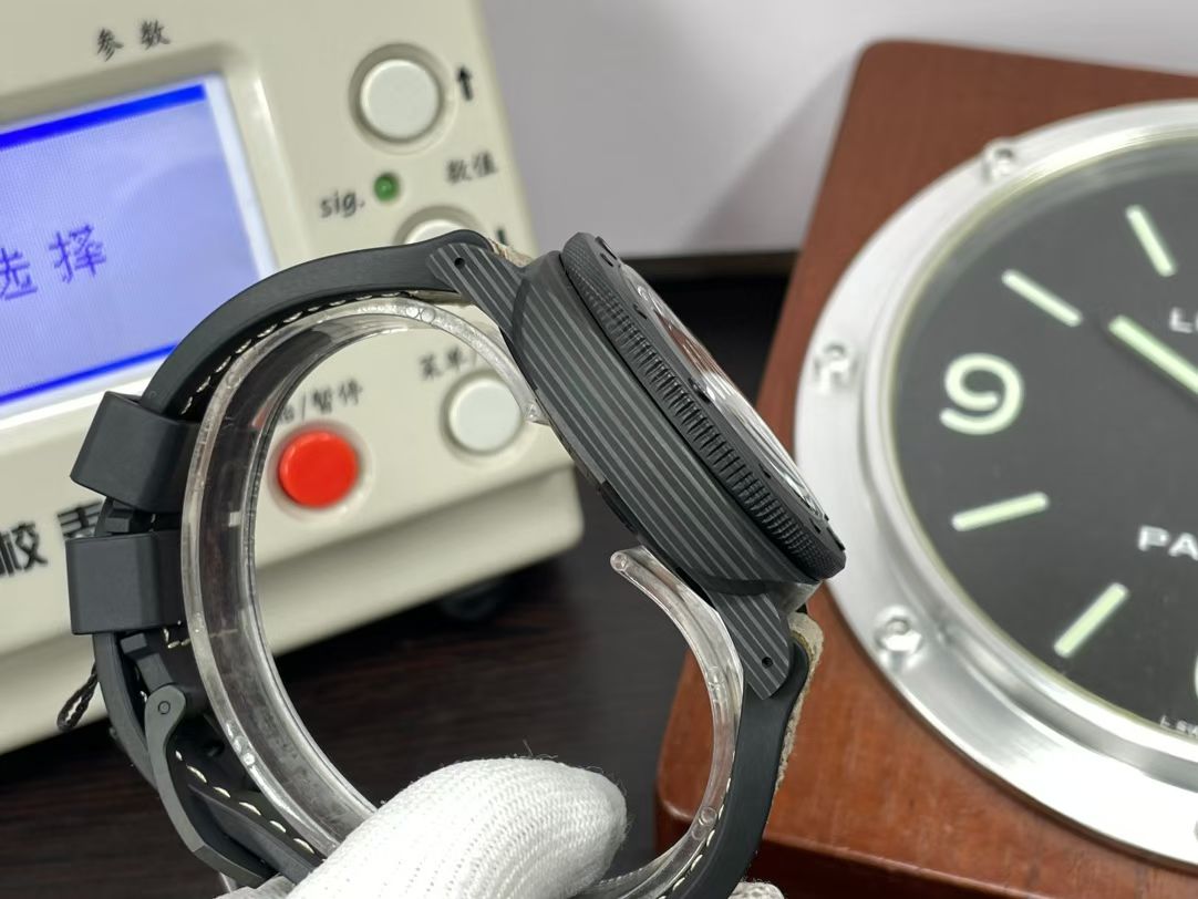 PAM01513(44mm) 6