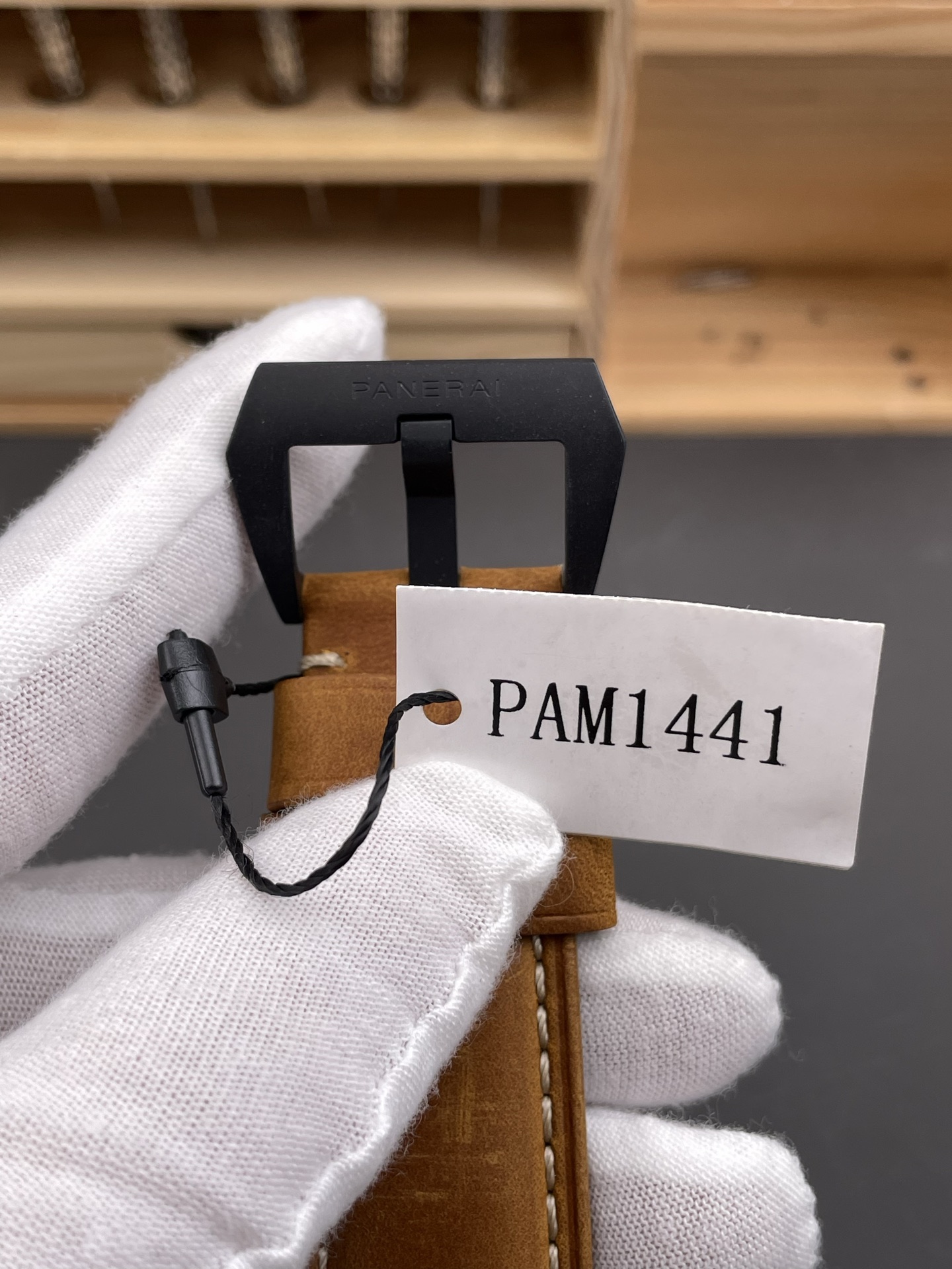 PAM1441 (44mm) 8