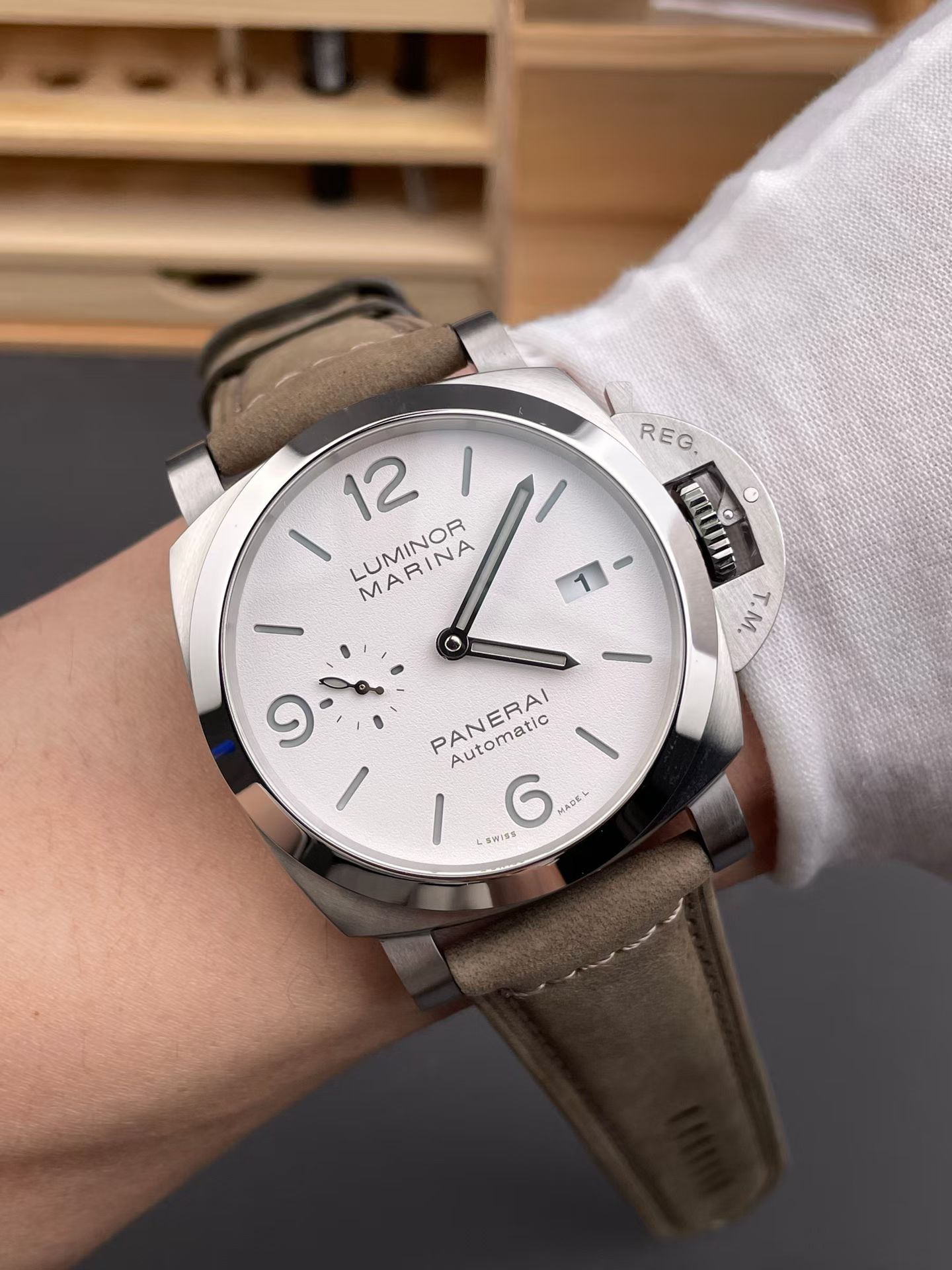 PAM1314 (42mm) 9