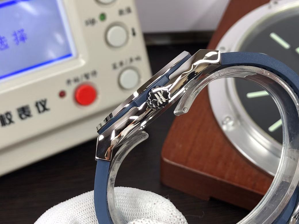 542.NX.7170.LR(42mm) 7