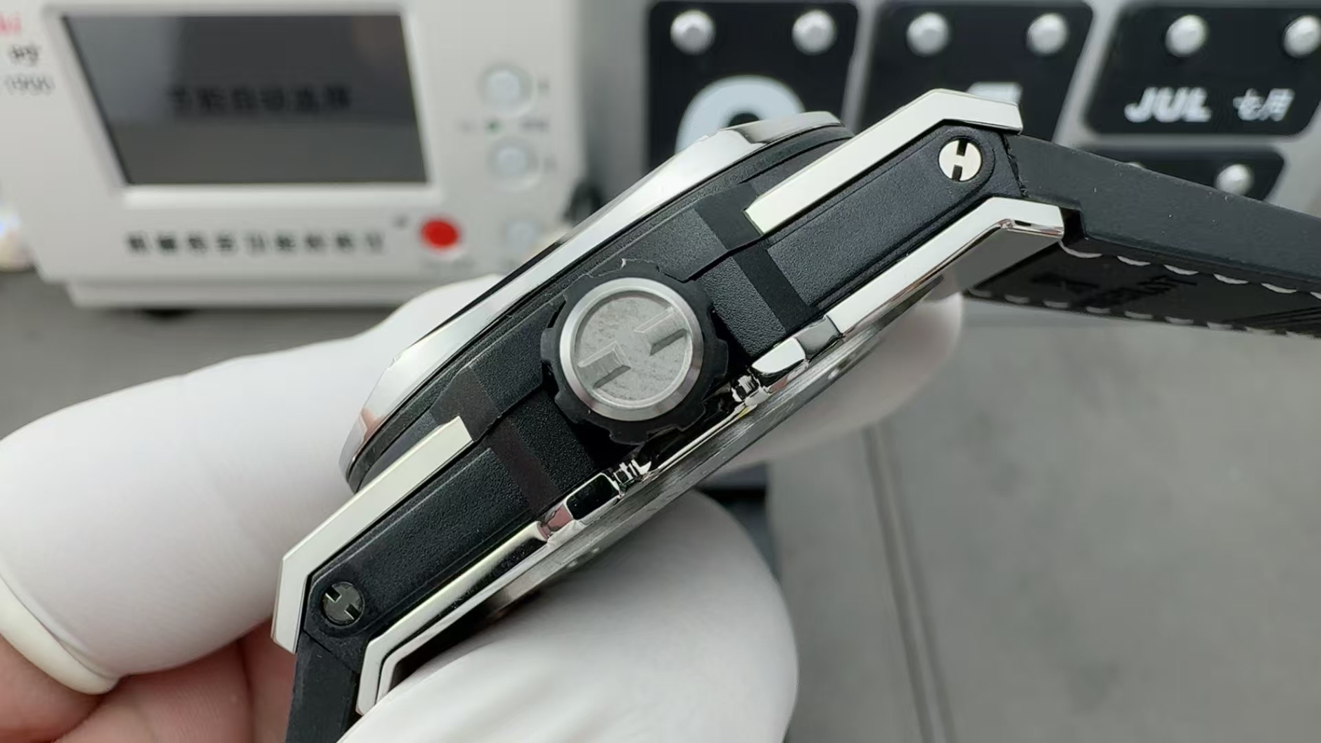 HUBLOT 6