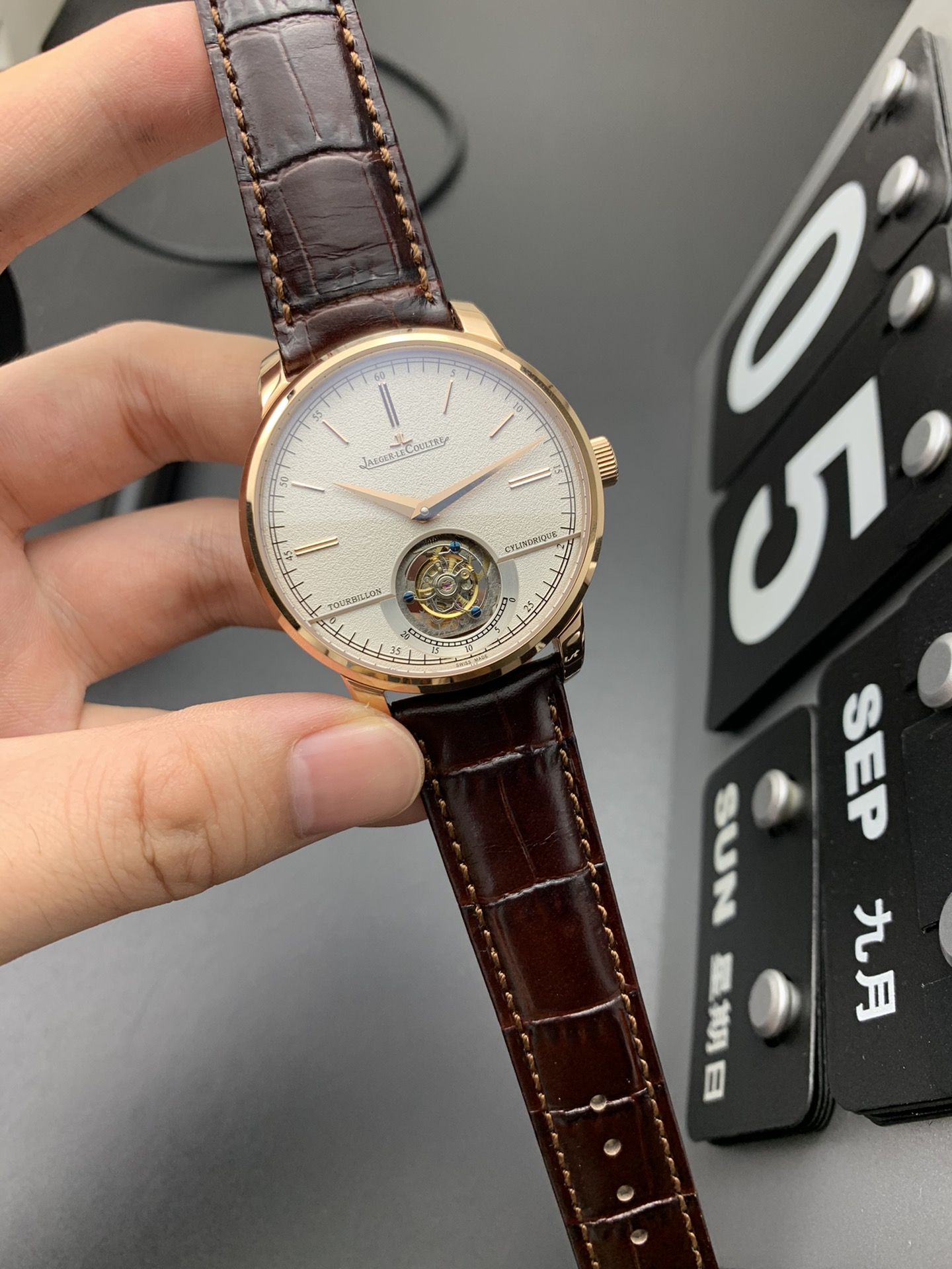 JAEGER-LECOULTRE 6