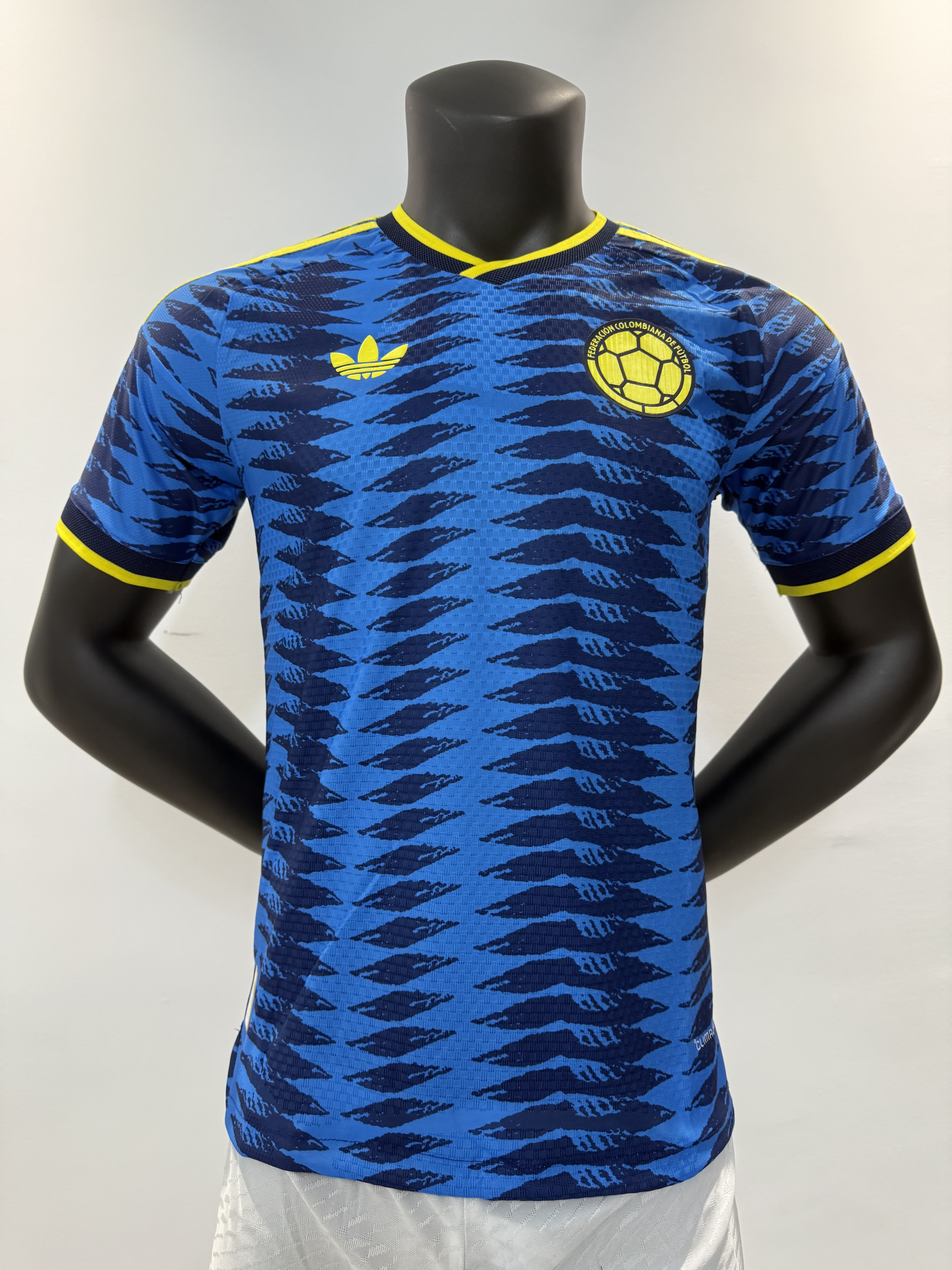 Camiseta de visita de Colombia