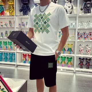 LV0212