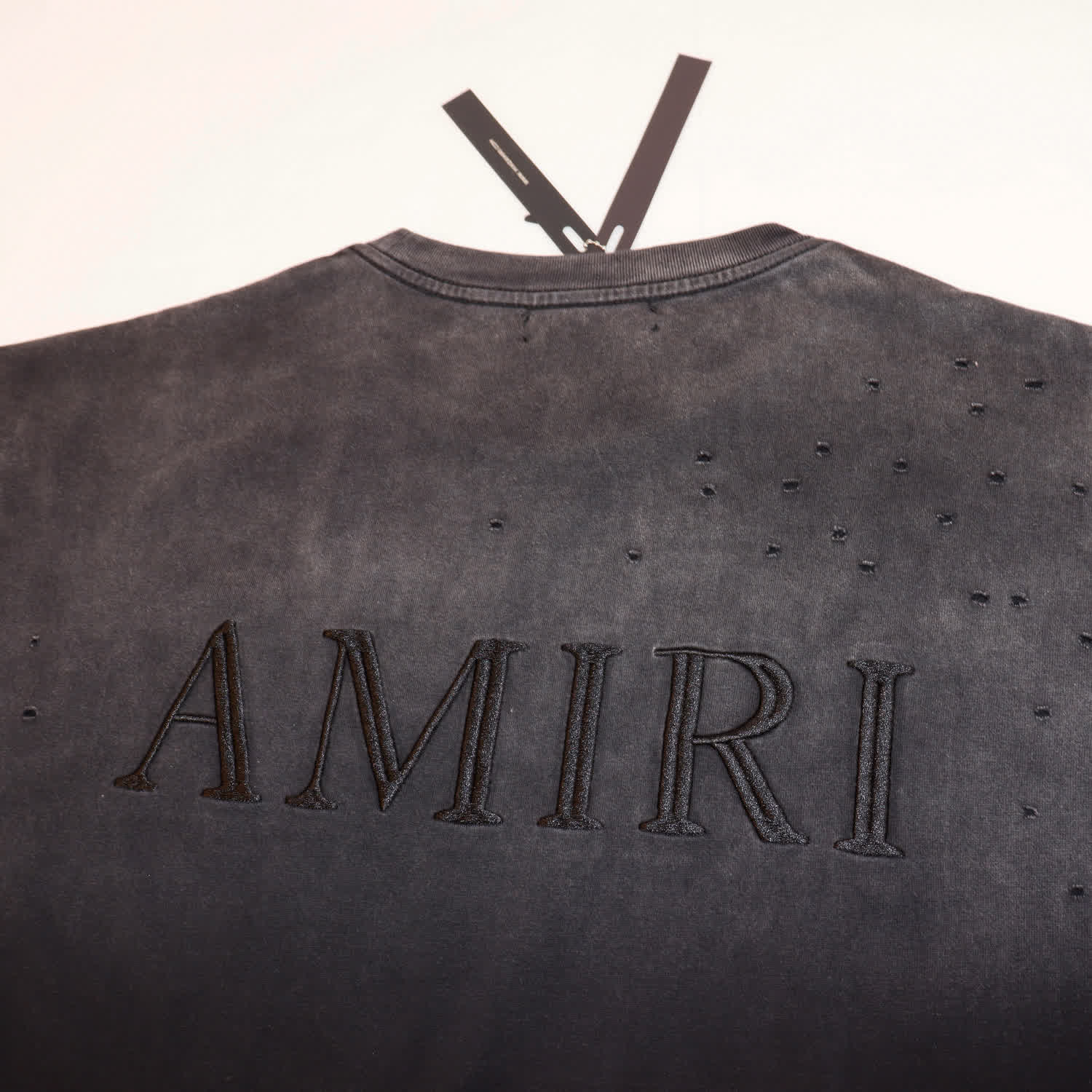 AMI0017 5