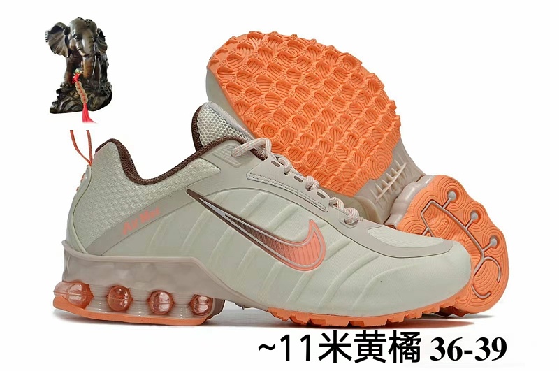 NIKE.2323 10