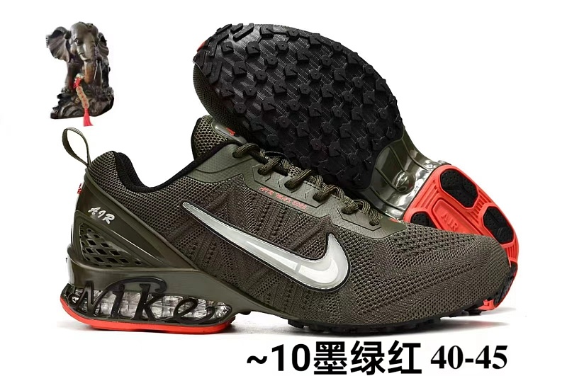 NIKE.2401 6