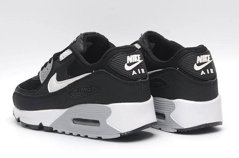 Nike.90 21
