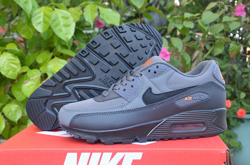 Nike.90 37