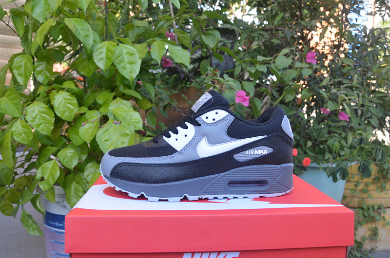 Nike.90 39
