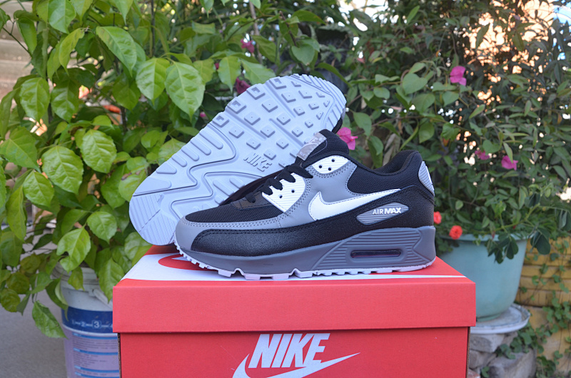 Nike.90 40