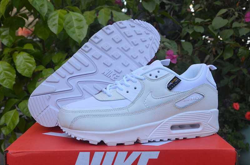 Nike.90 64
