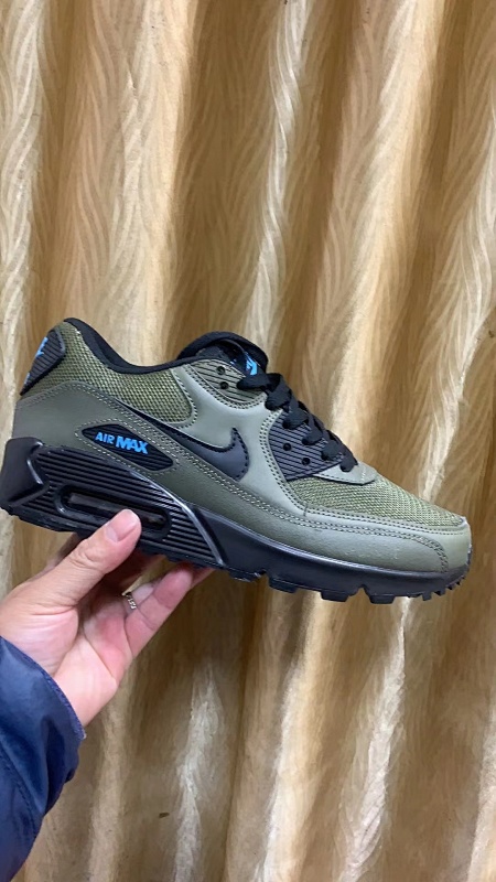 Nike.90 69