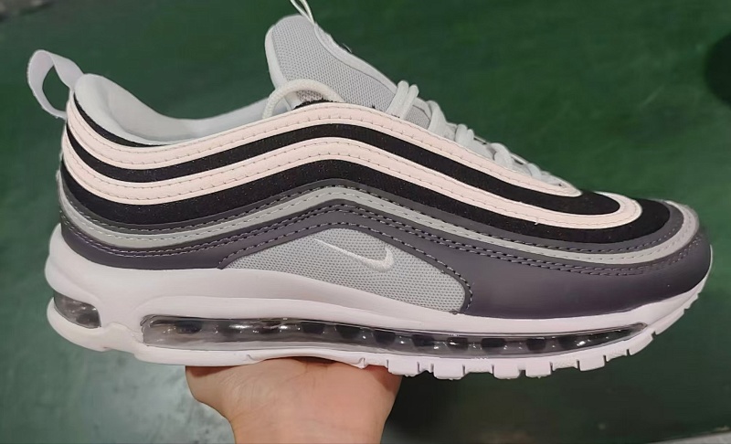 NIKE.97 16