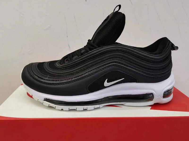 NIKE.97 7