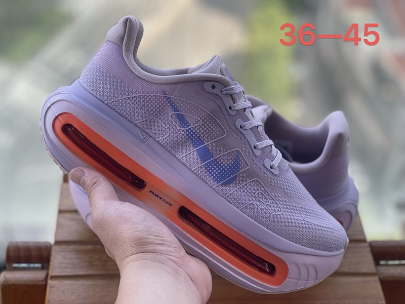 NIKE.40 6