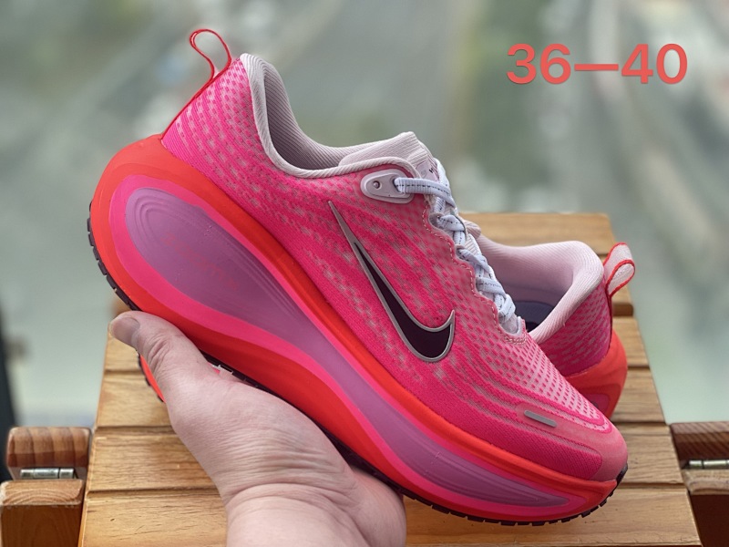 NIKE 30